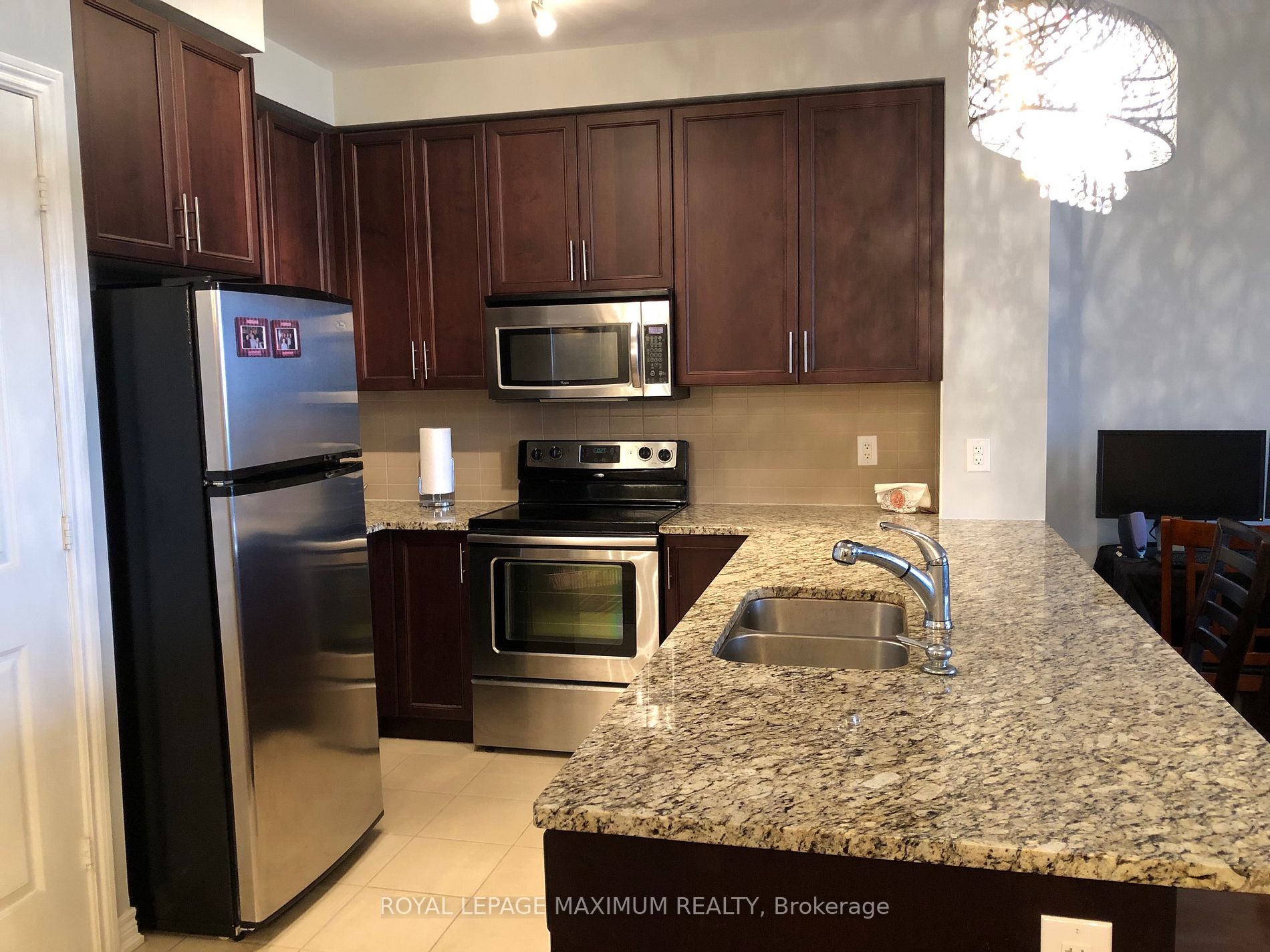 9245 Jane Street, #706