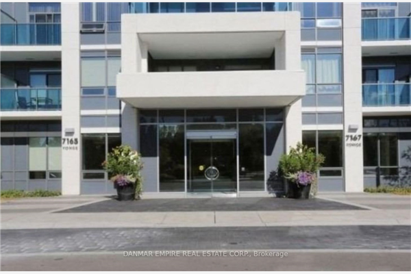 7165 Yonge St, Markham