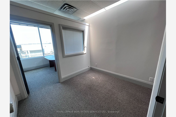 70 East Beaver Creek Rd, Richmond Hill