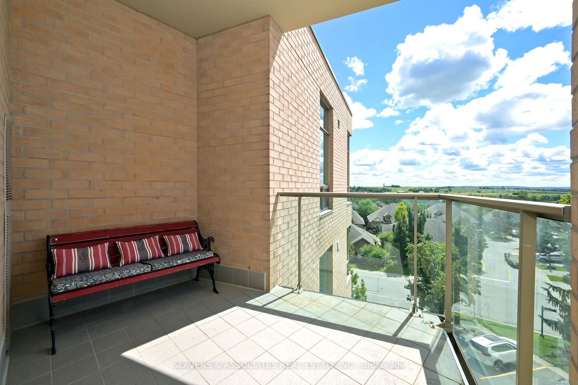 4 Briar Hill Hts, #507
