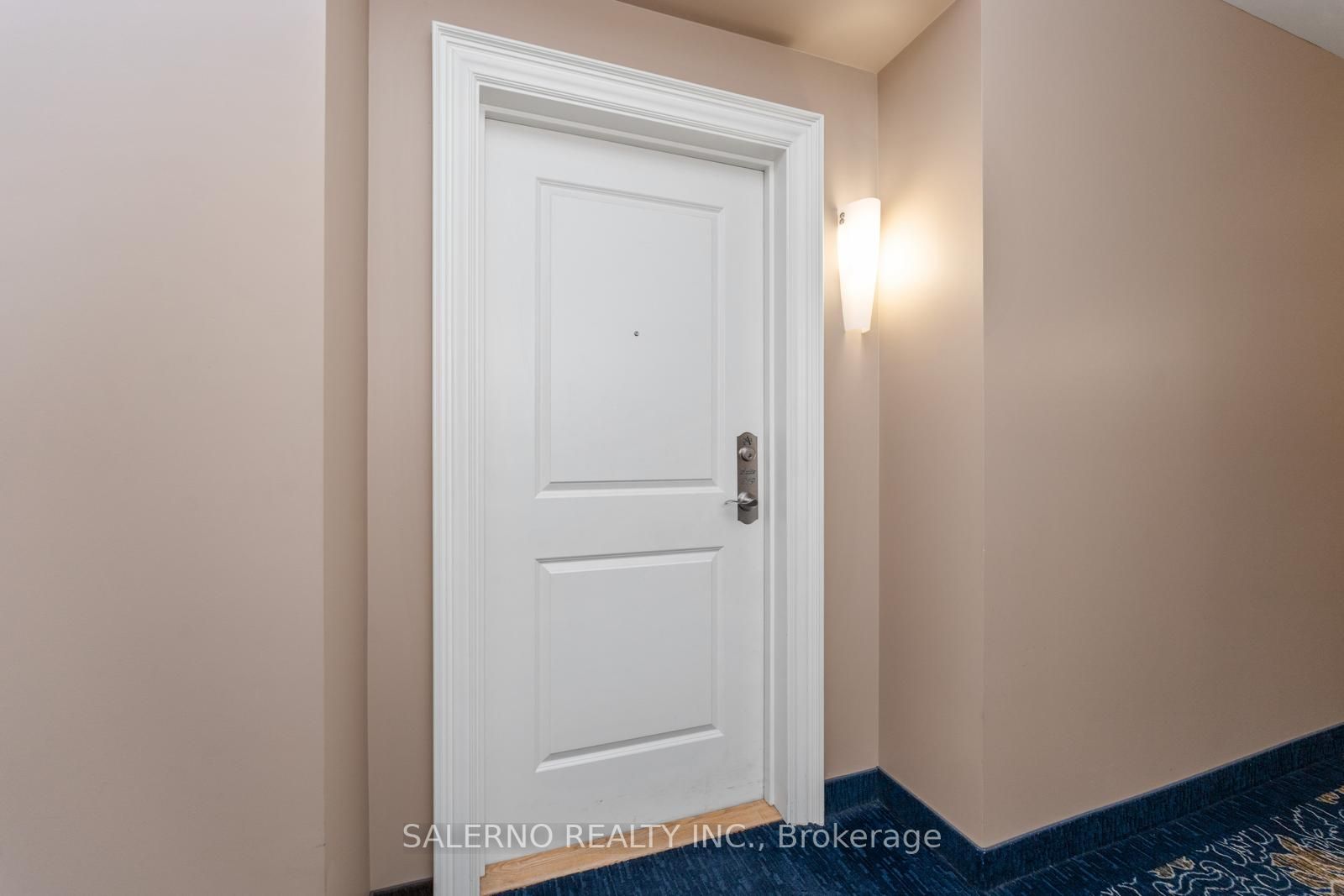 9519 Keele St, #219