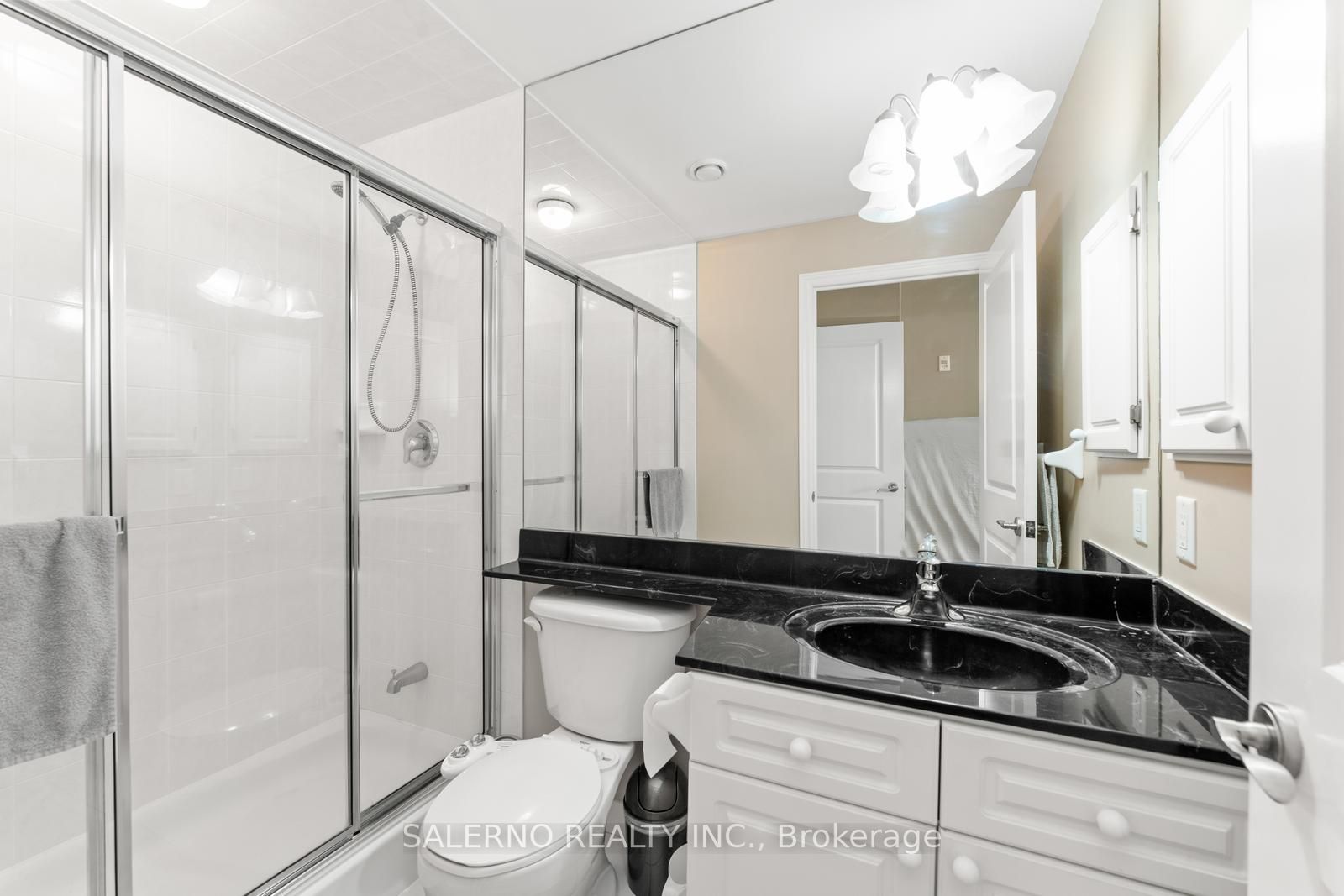 9519 Keele St, #219