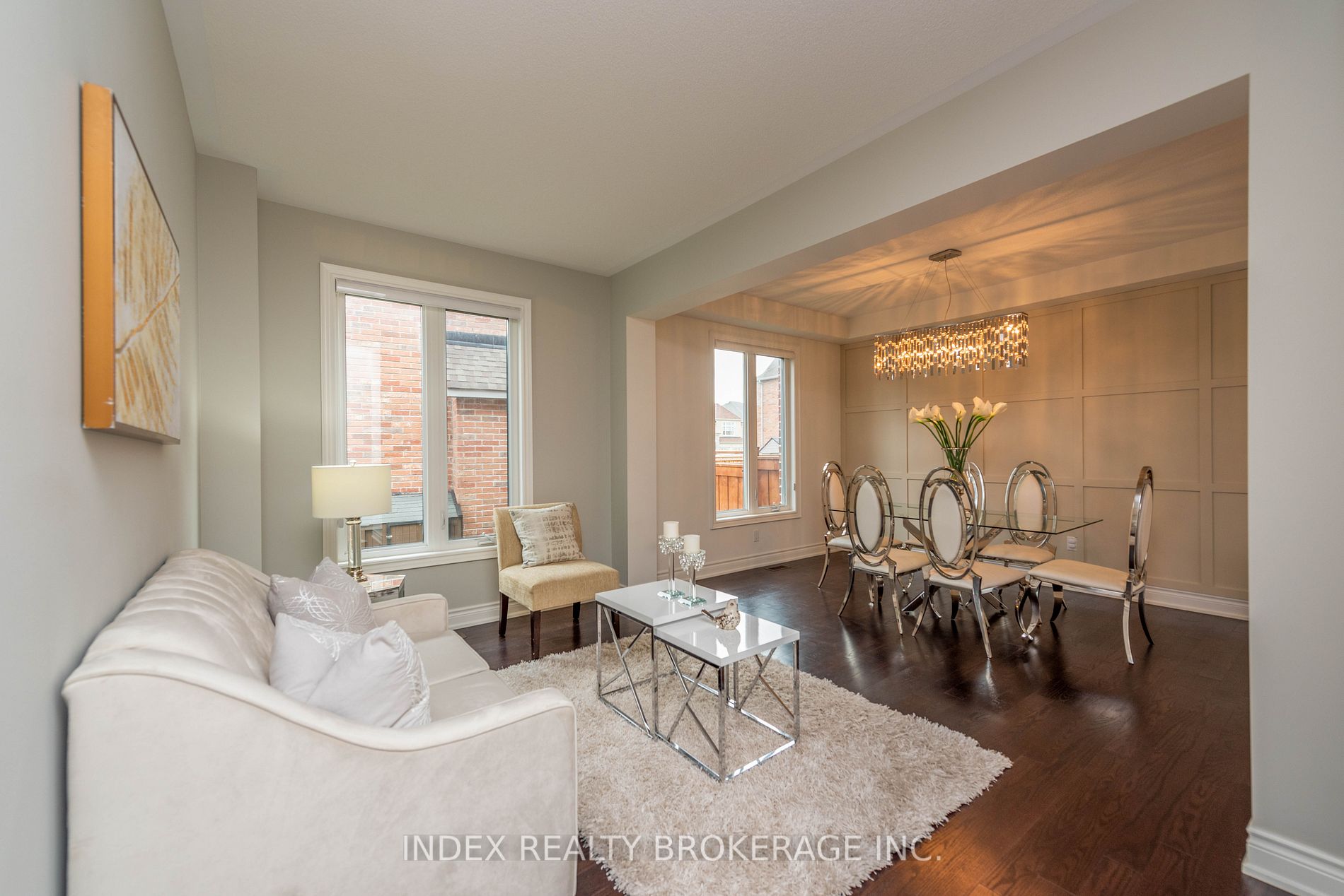 14 Empire Drive