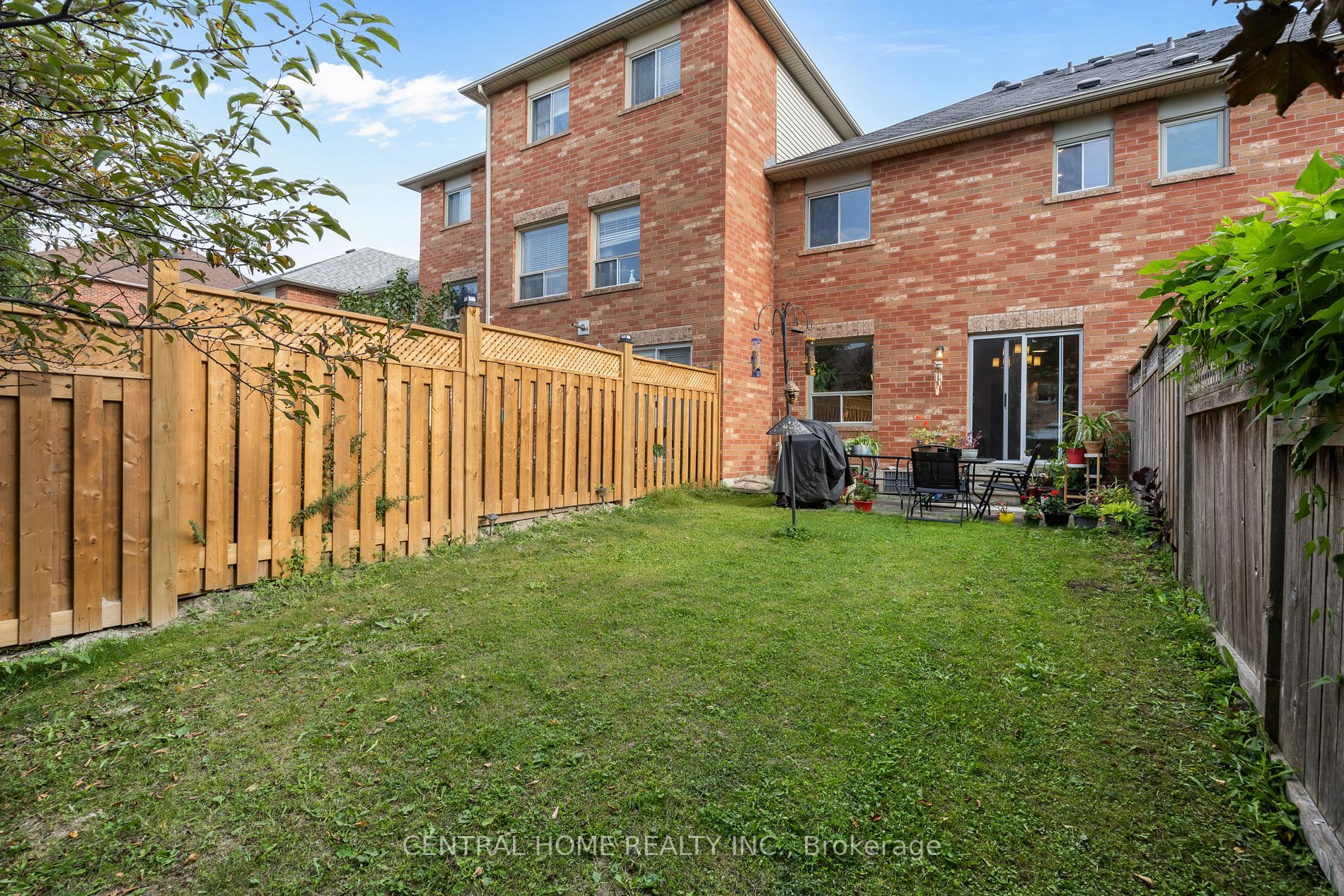 96 Mugford Rd