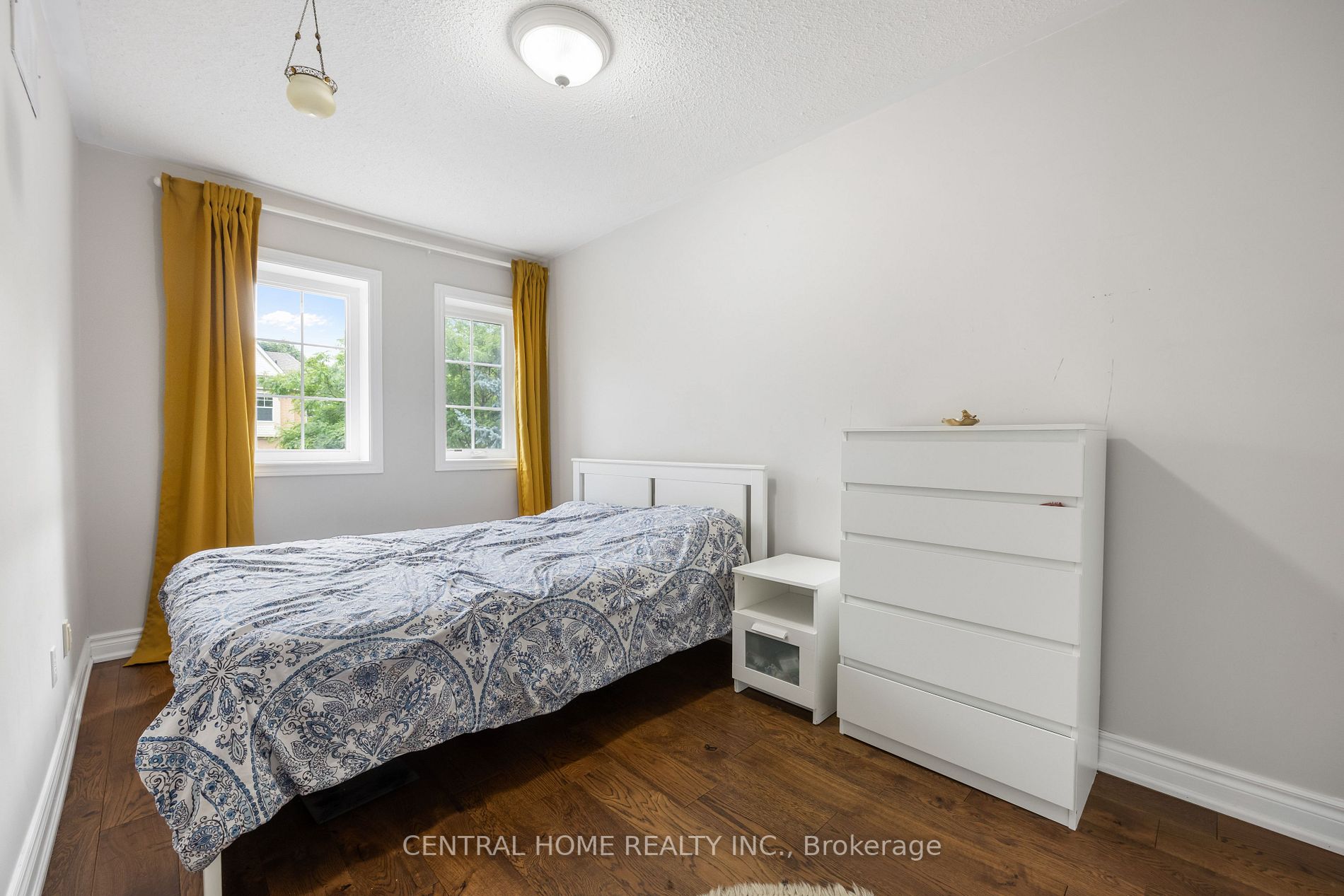 96 Mugford Rd