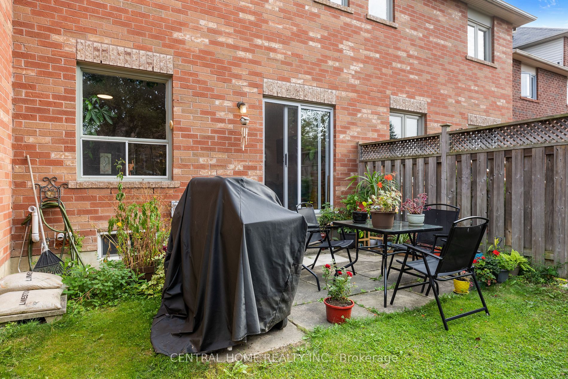 96 Mugford Rd
