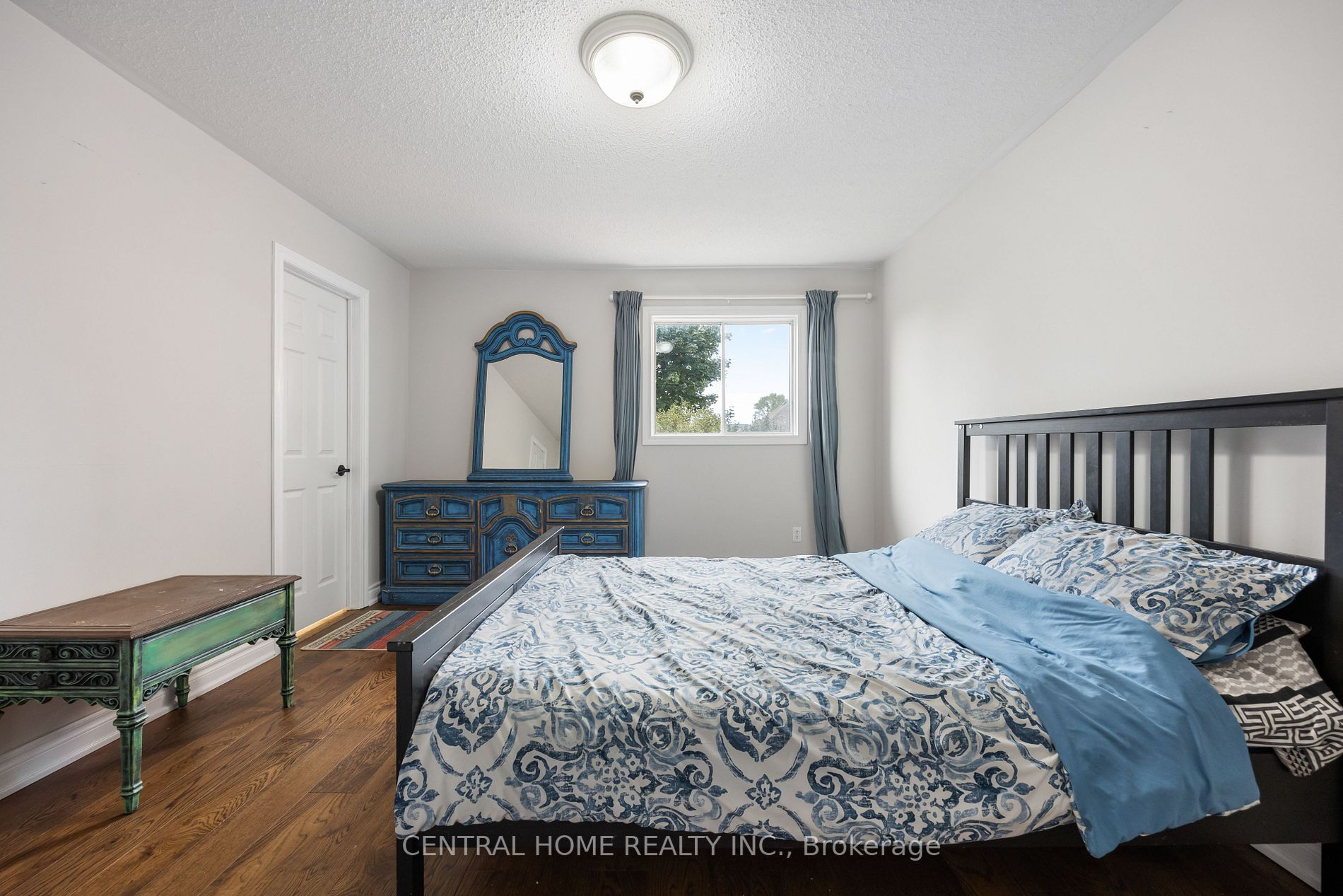 96 Mugford Rd