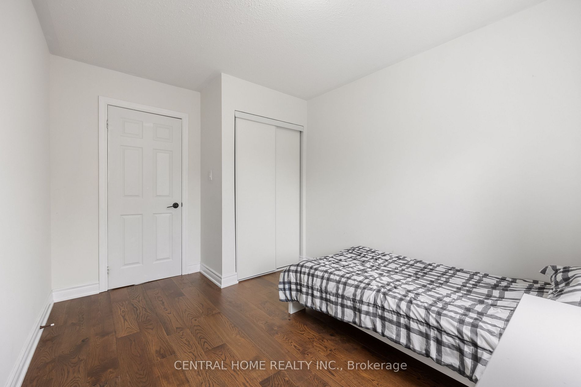 96 Mugford Rd