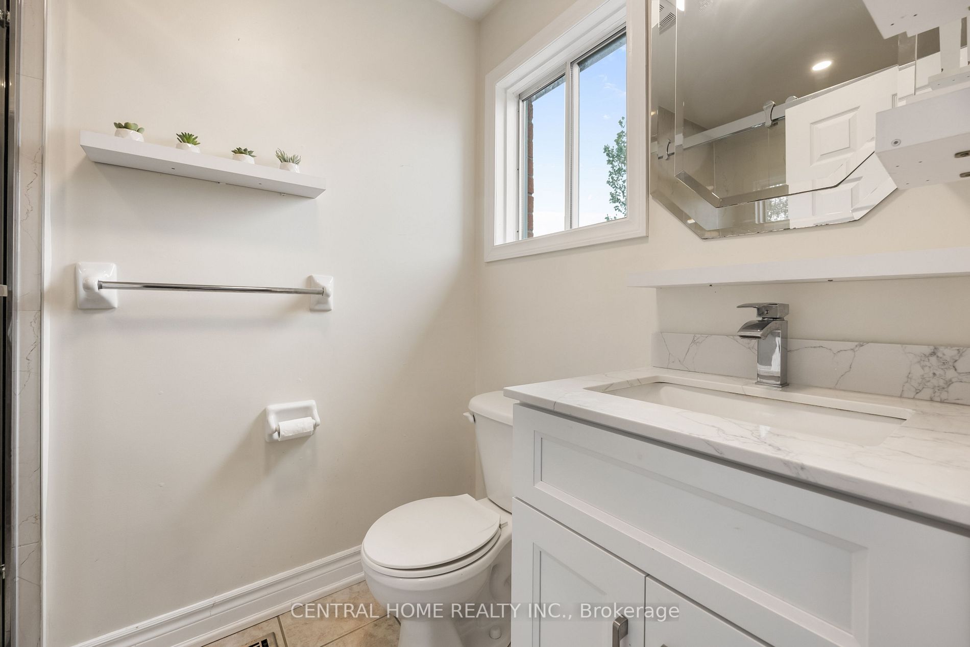 96 Mugford Rd