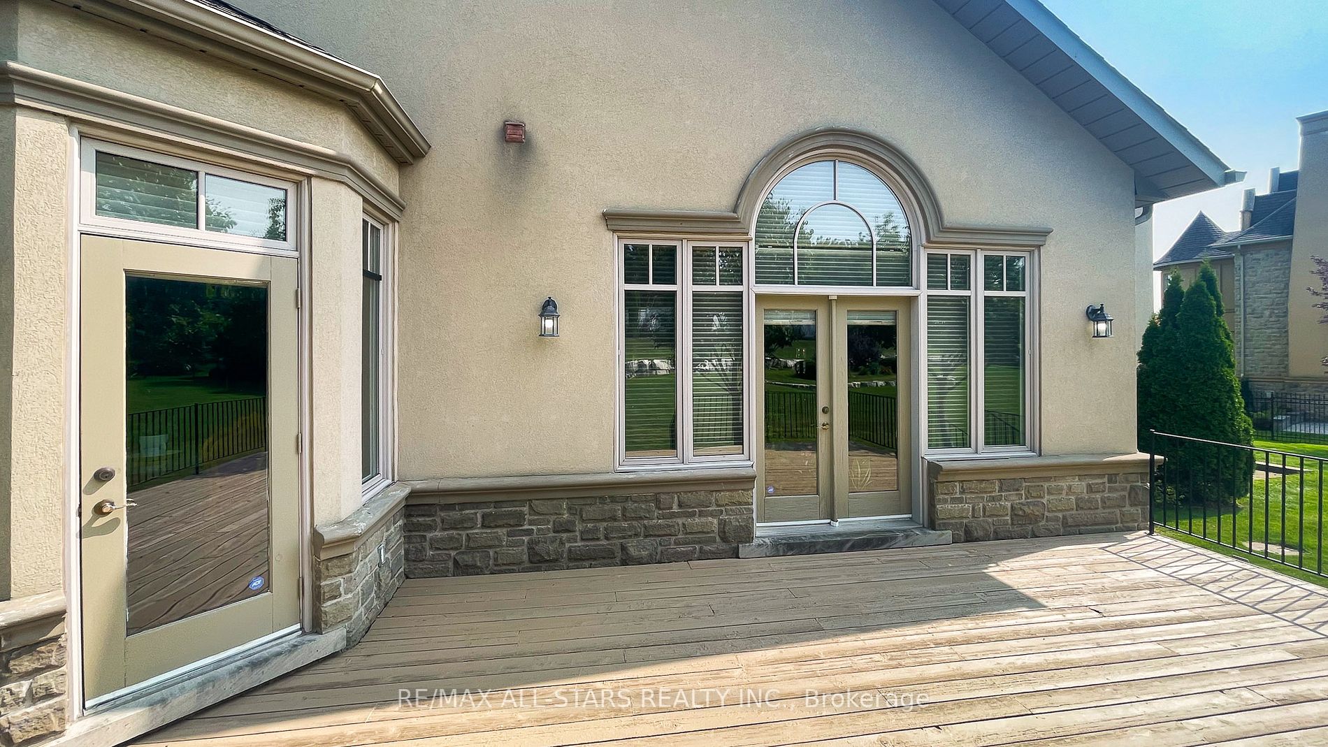 70 Richard Lovat Crt