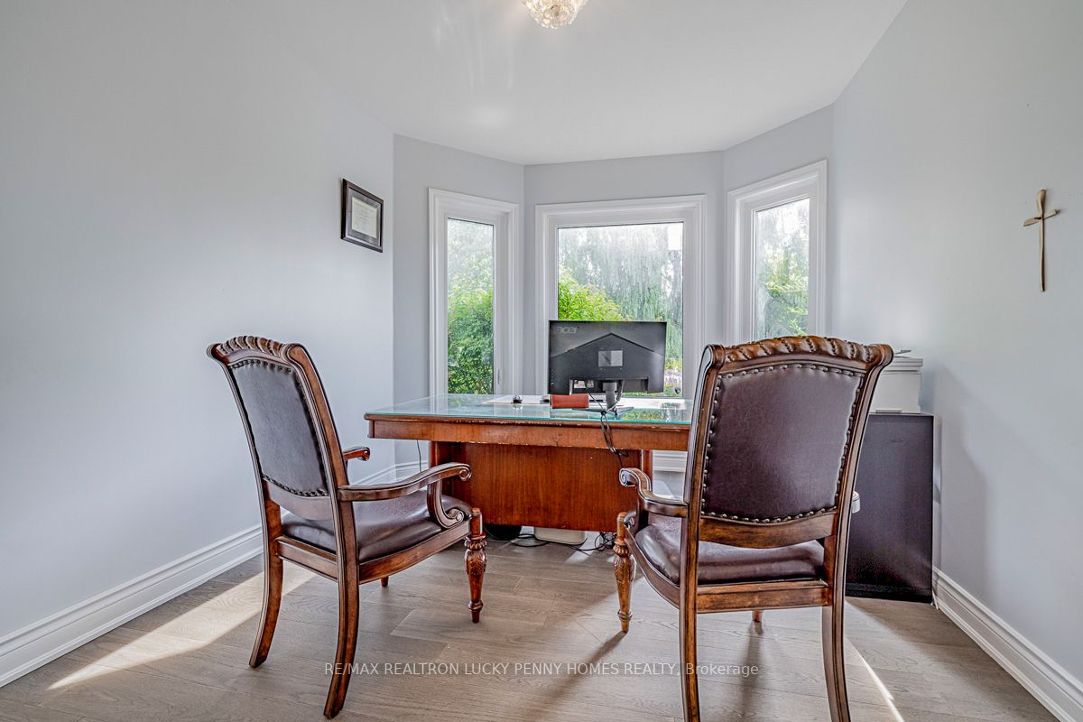 41 Offord Cres