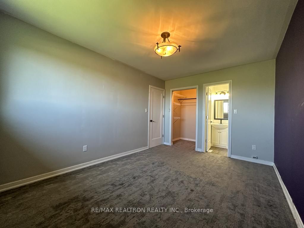 713 Sunnypoint Drive