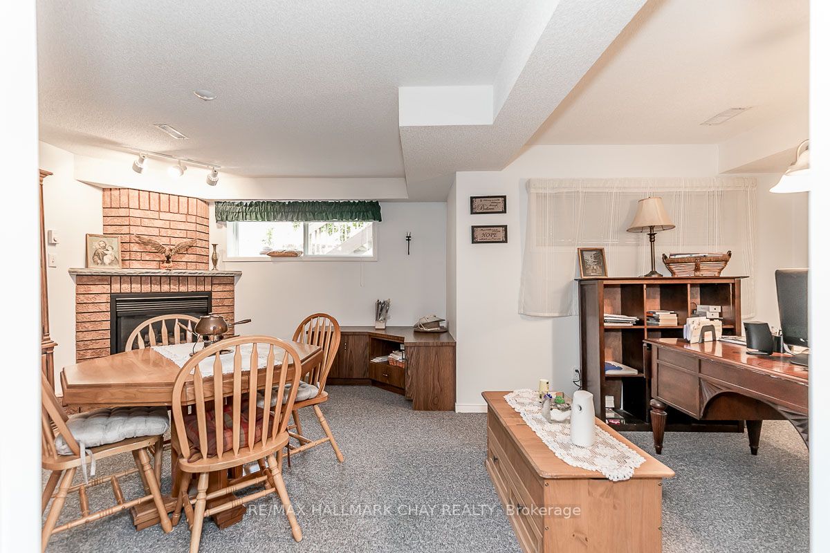 149 Riverview Rd, #5