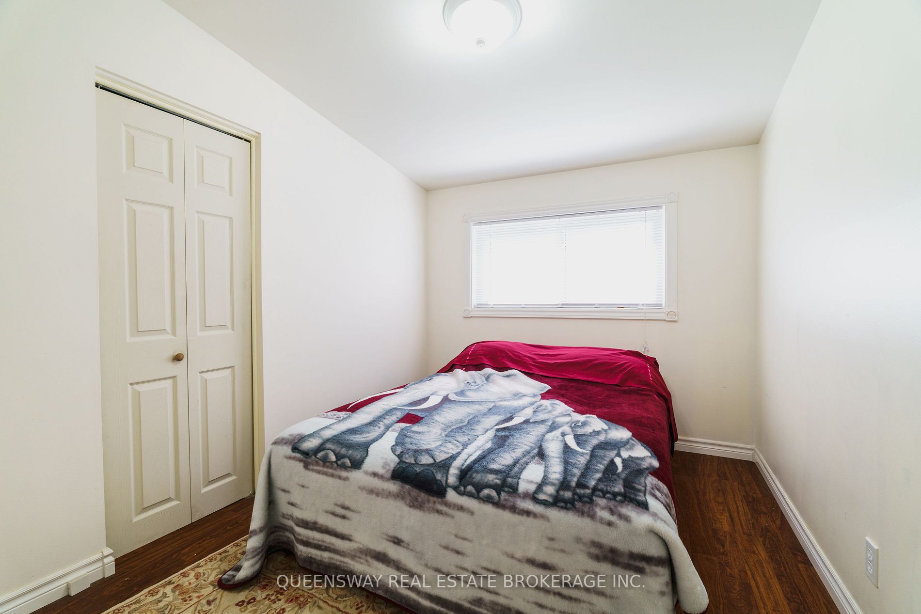 89 Murray Dr