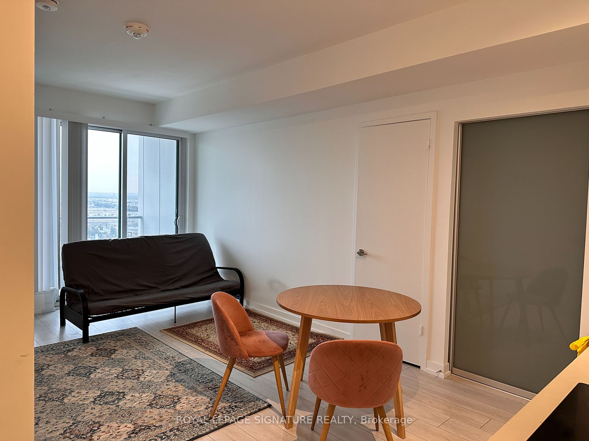 898 Portage Parkway, #1912