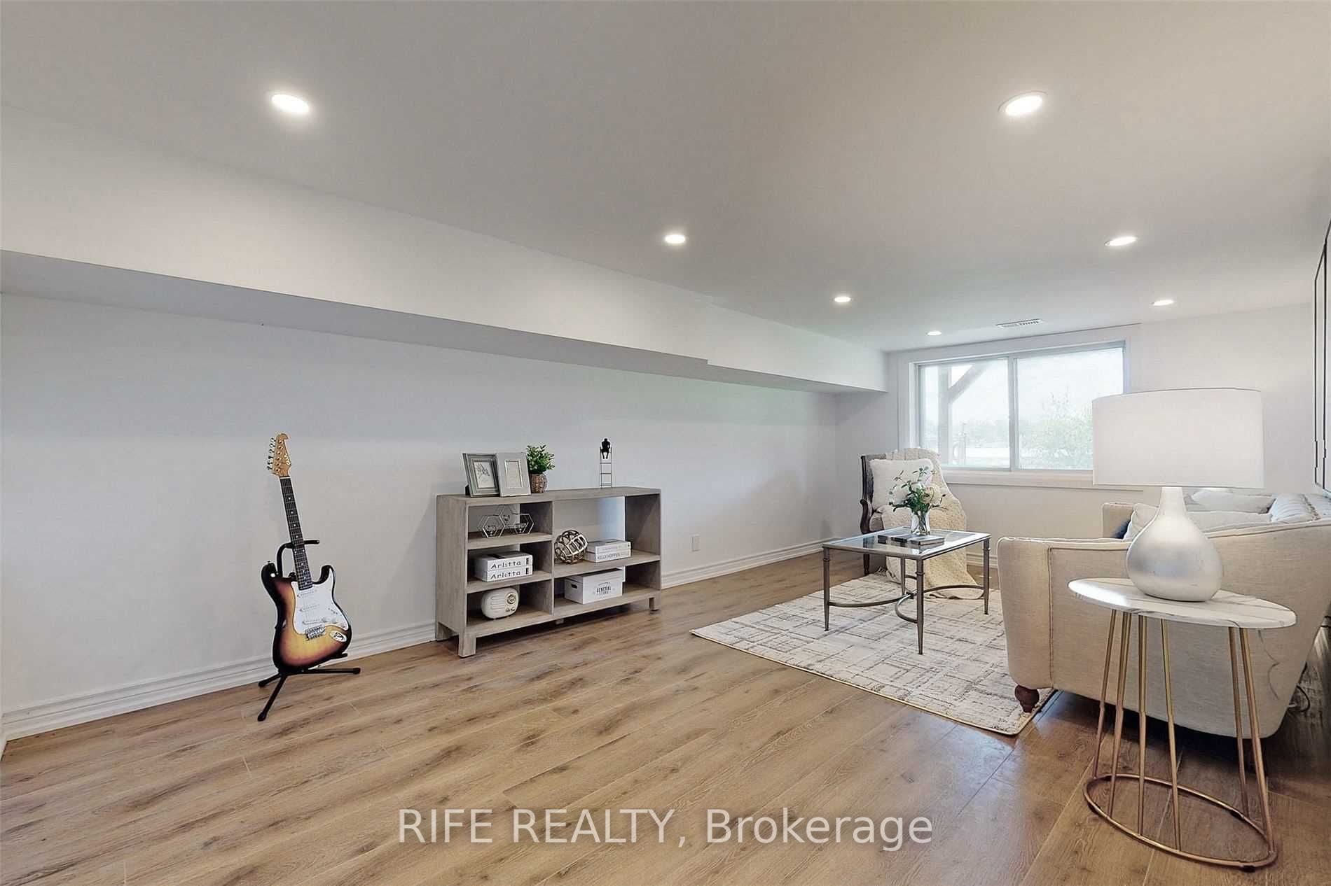 41 Connor Dr