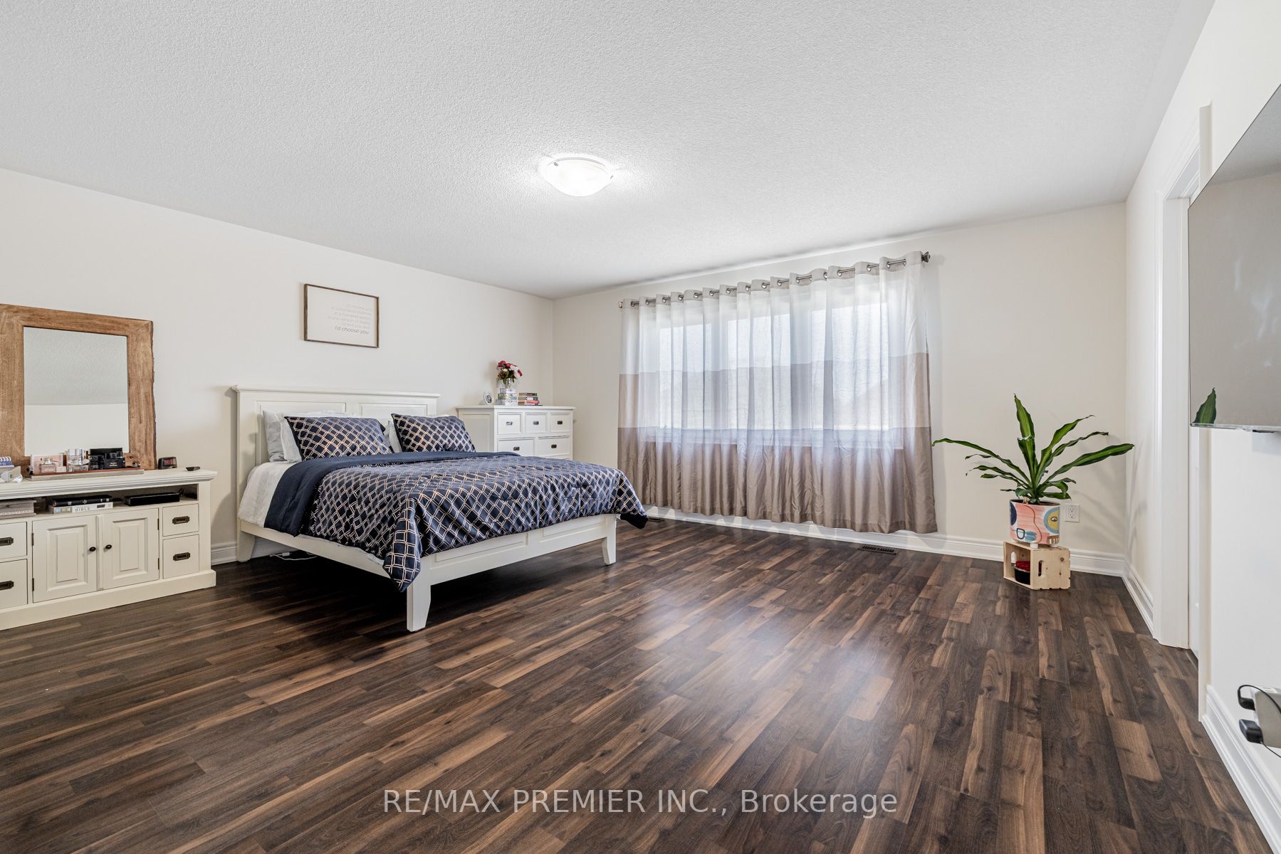 65 Neilly Terrace