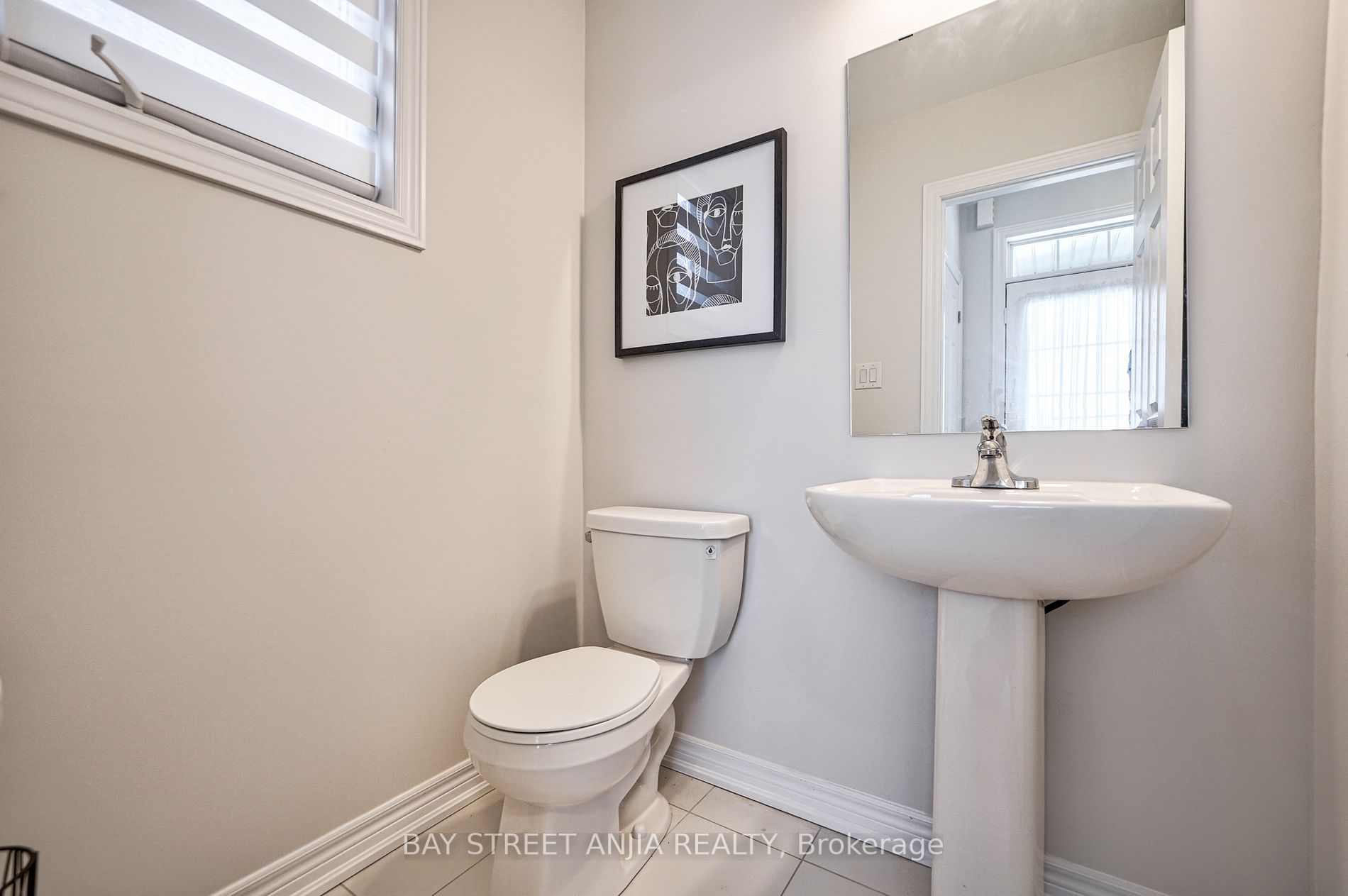 18 Waterleaf Rd