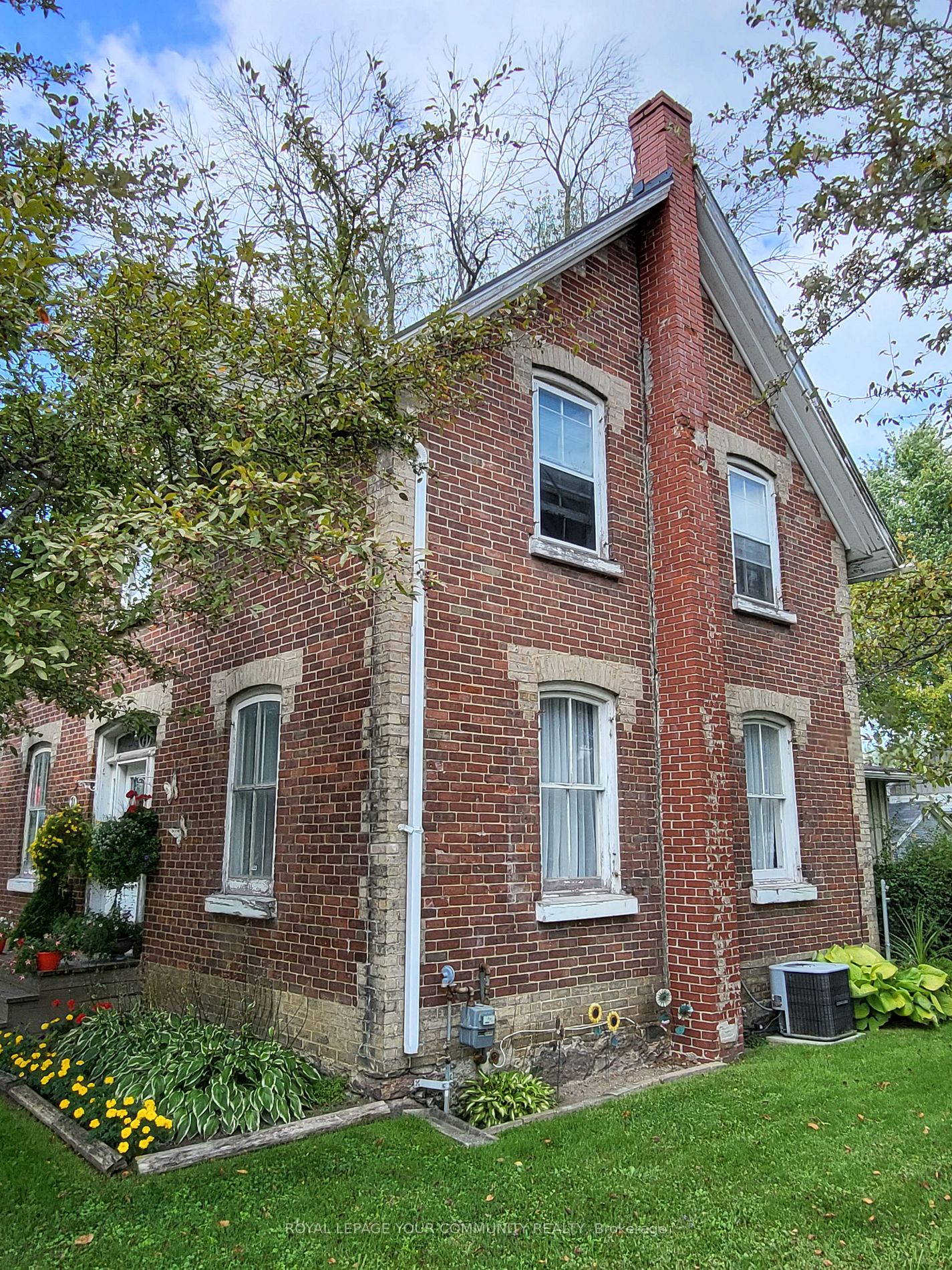 71 High St
