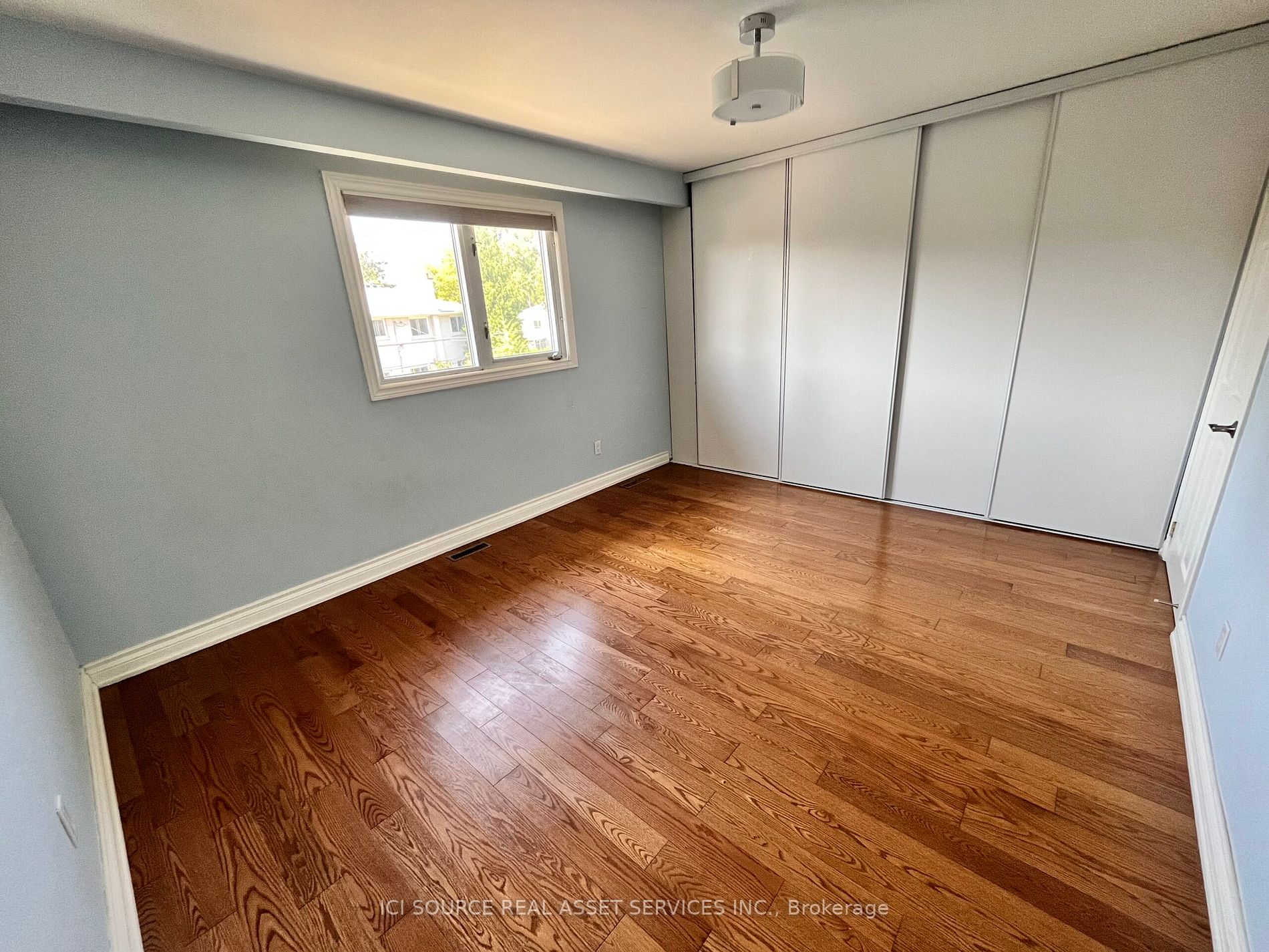 16 Multiflora Pl, #Upper