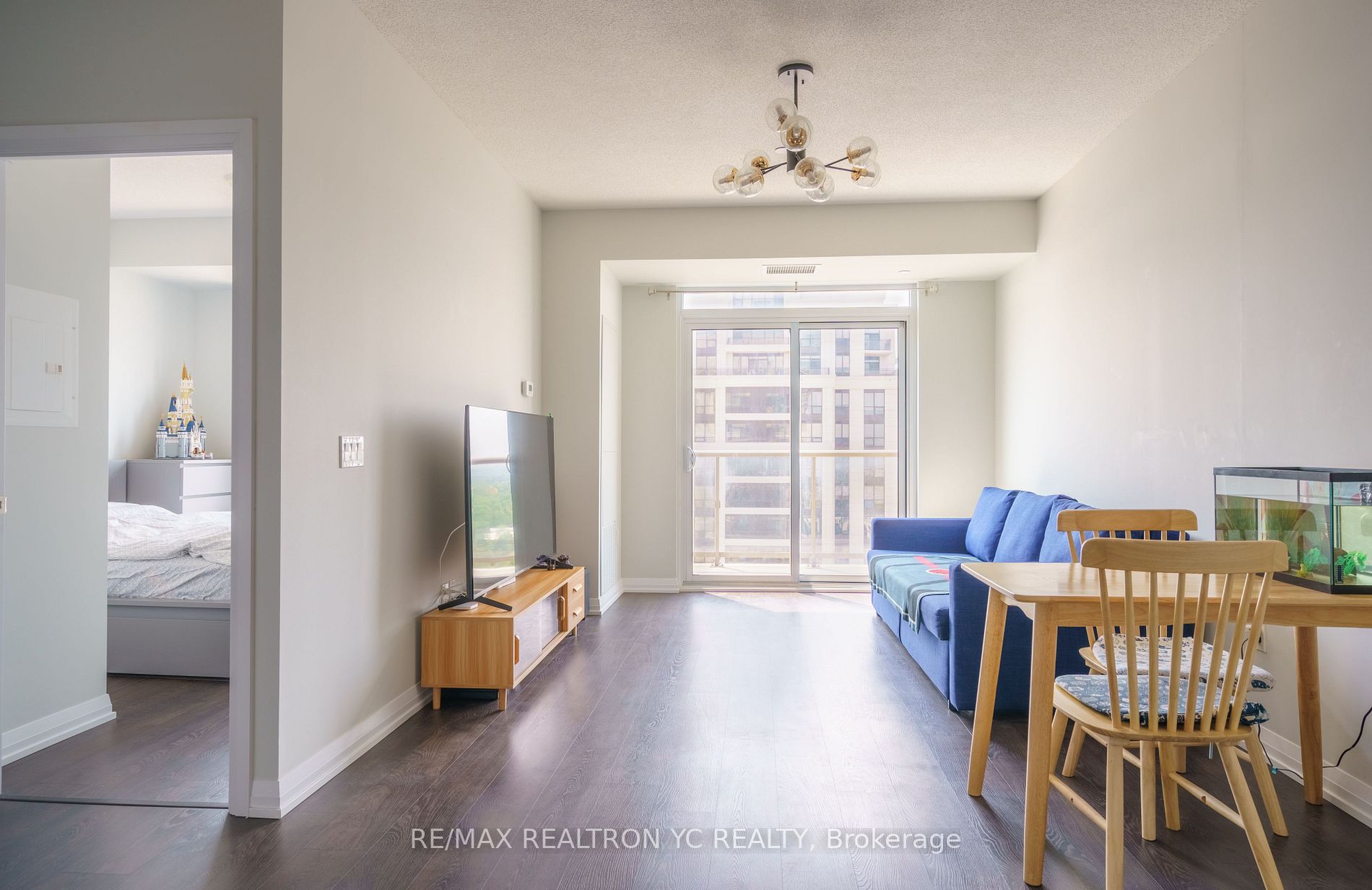 9560 Markham Rd N, #1711