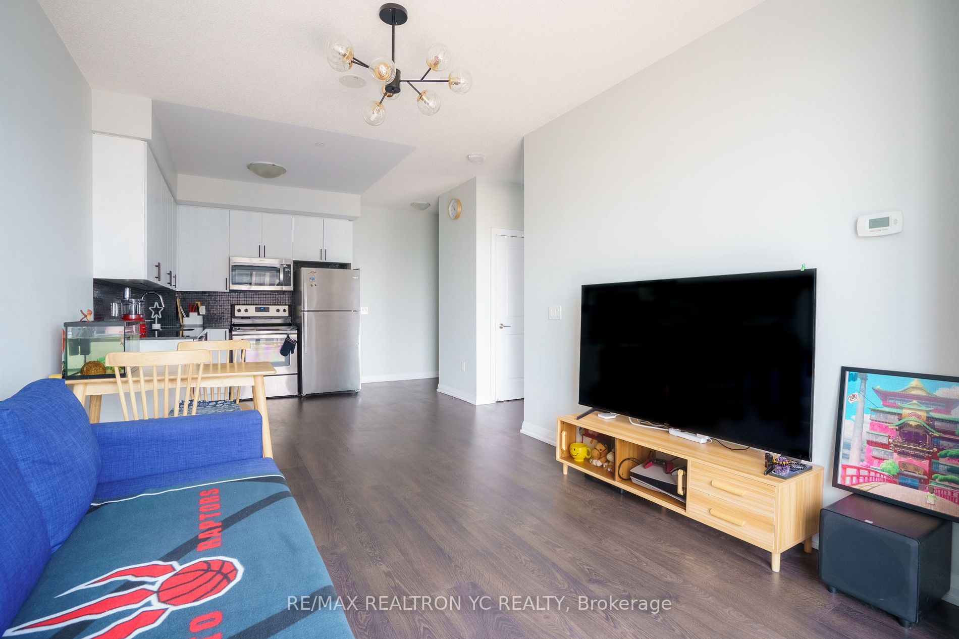9560 Markham Rd N, #1711