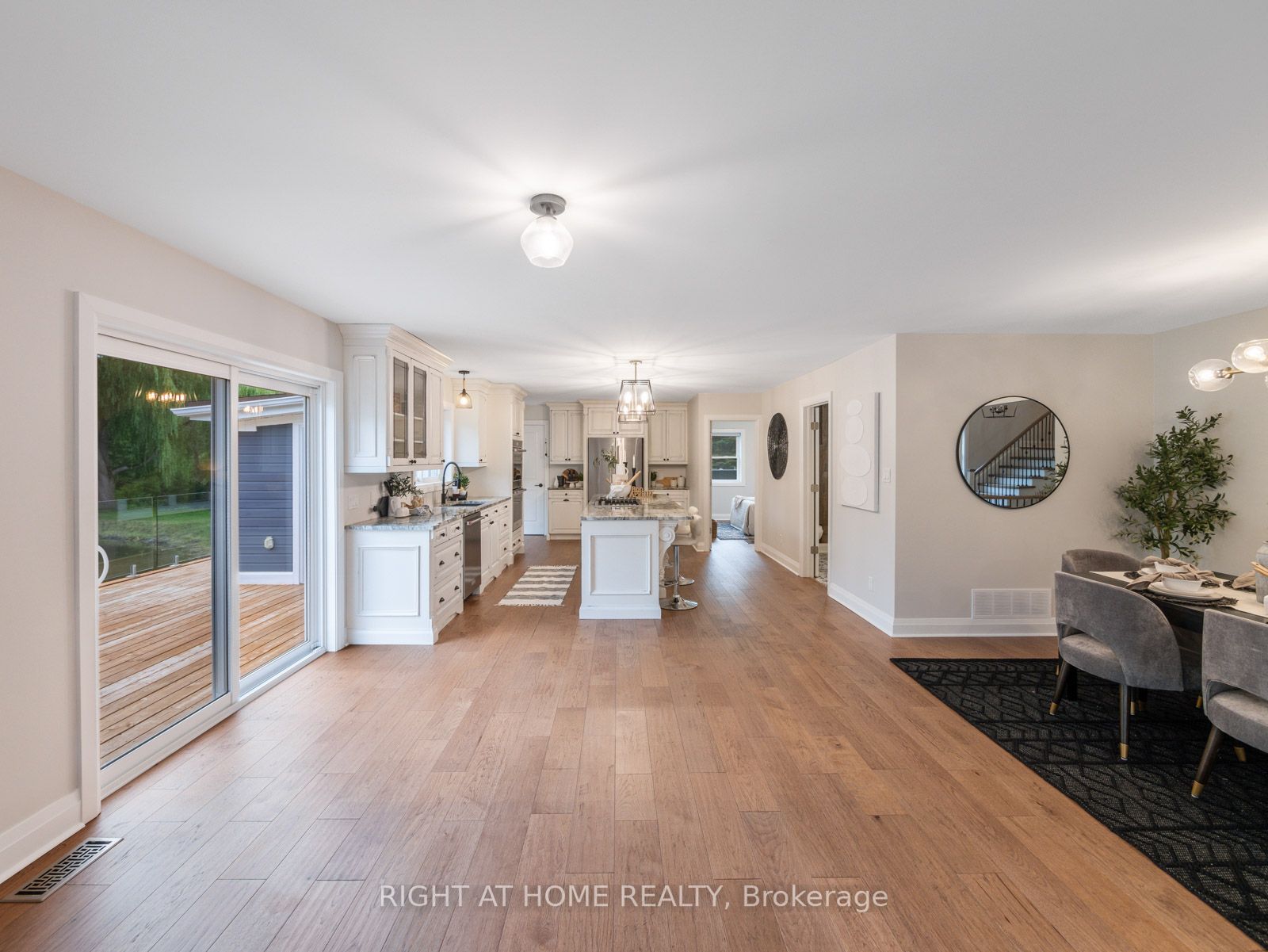 531 Ashworth Rd