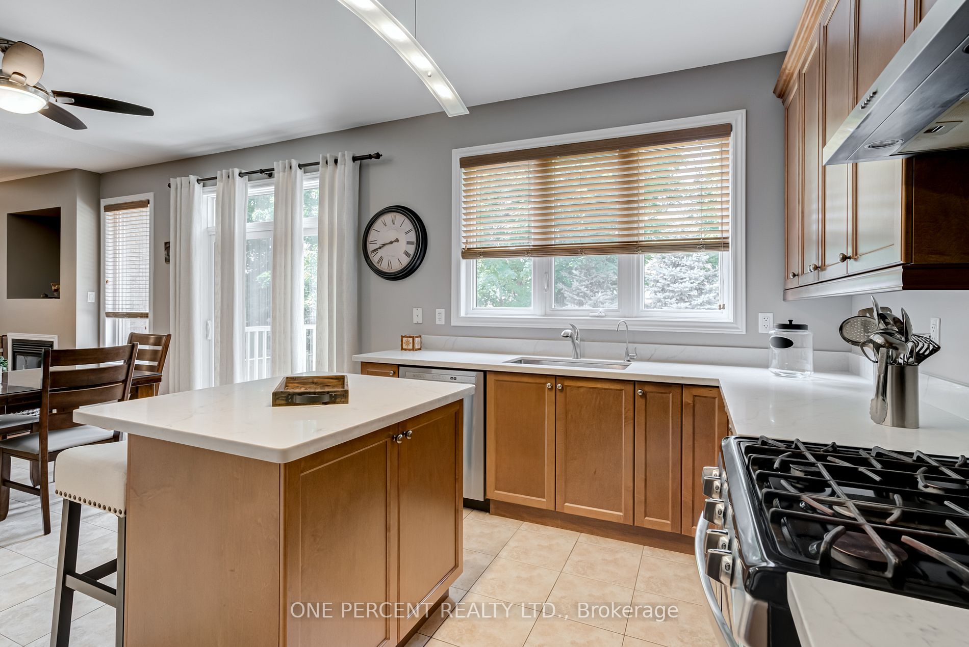 22 Westwind Cres