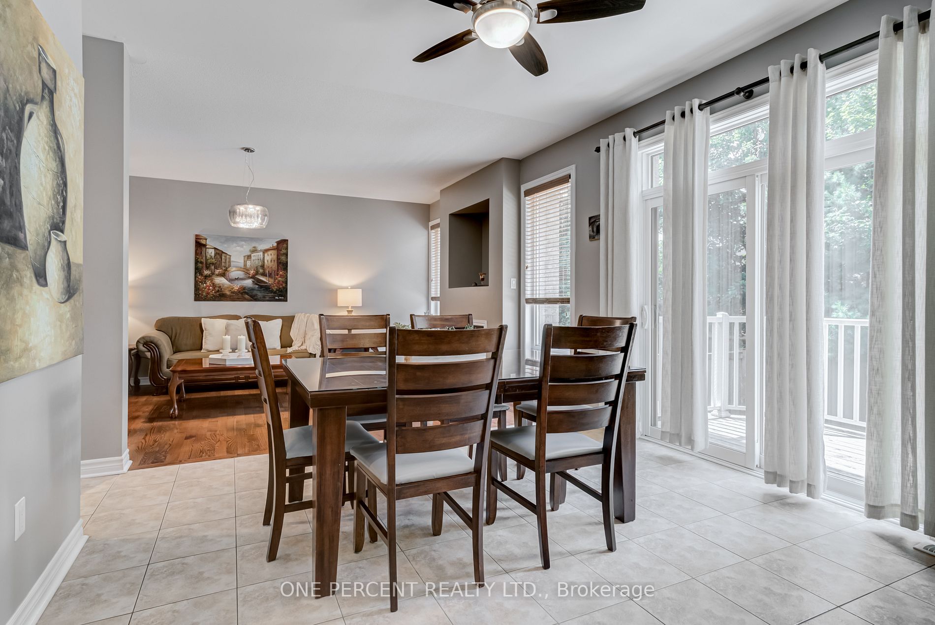 22 Westwind Cres