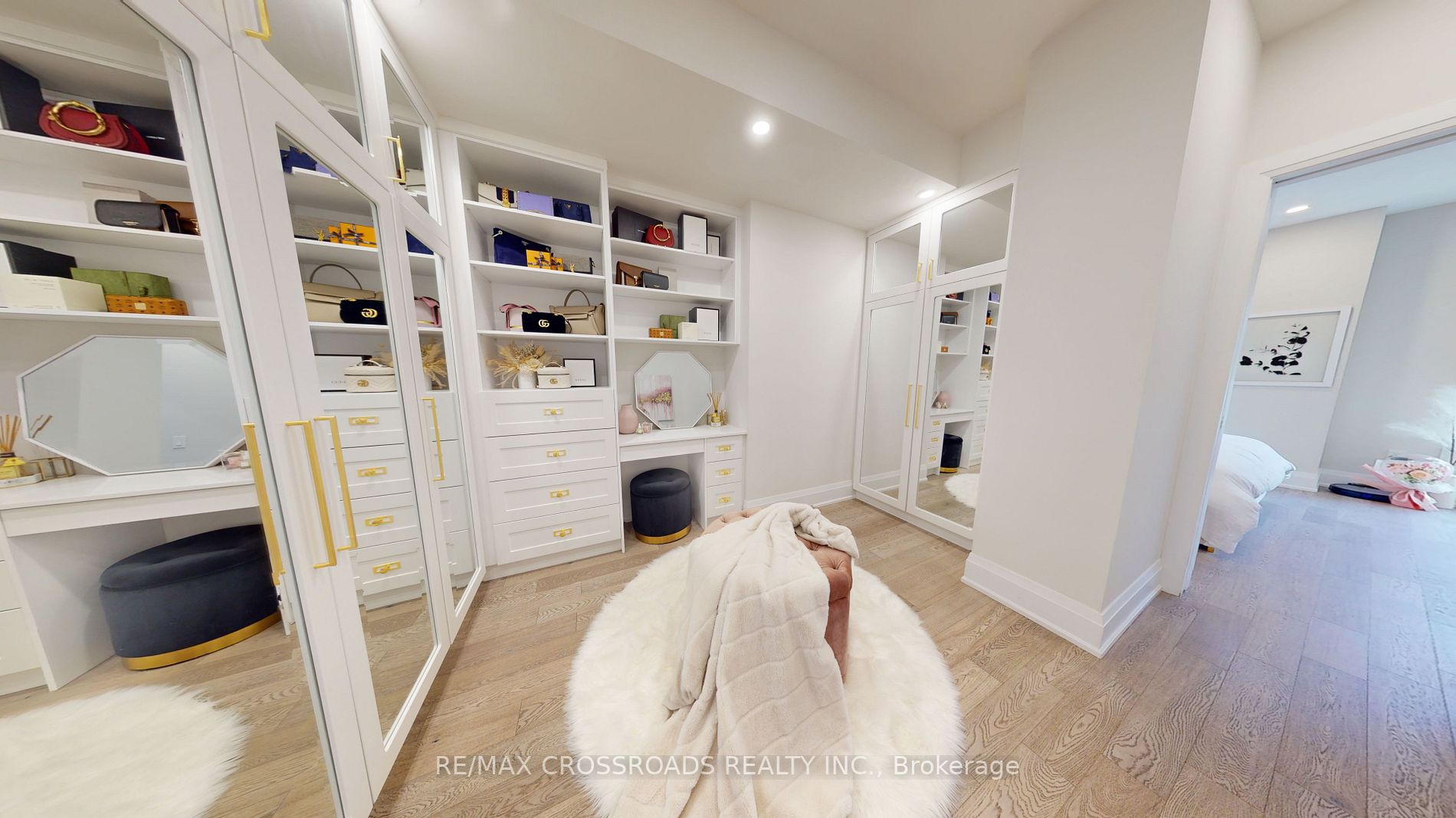 207 Smallwood Circ