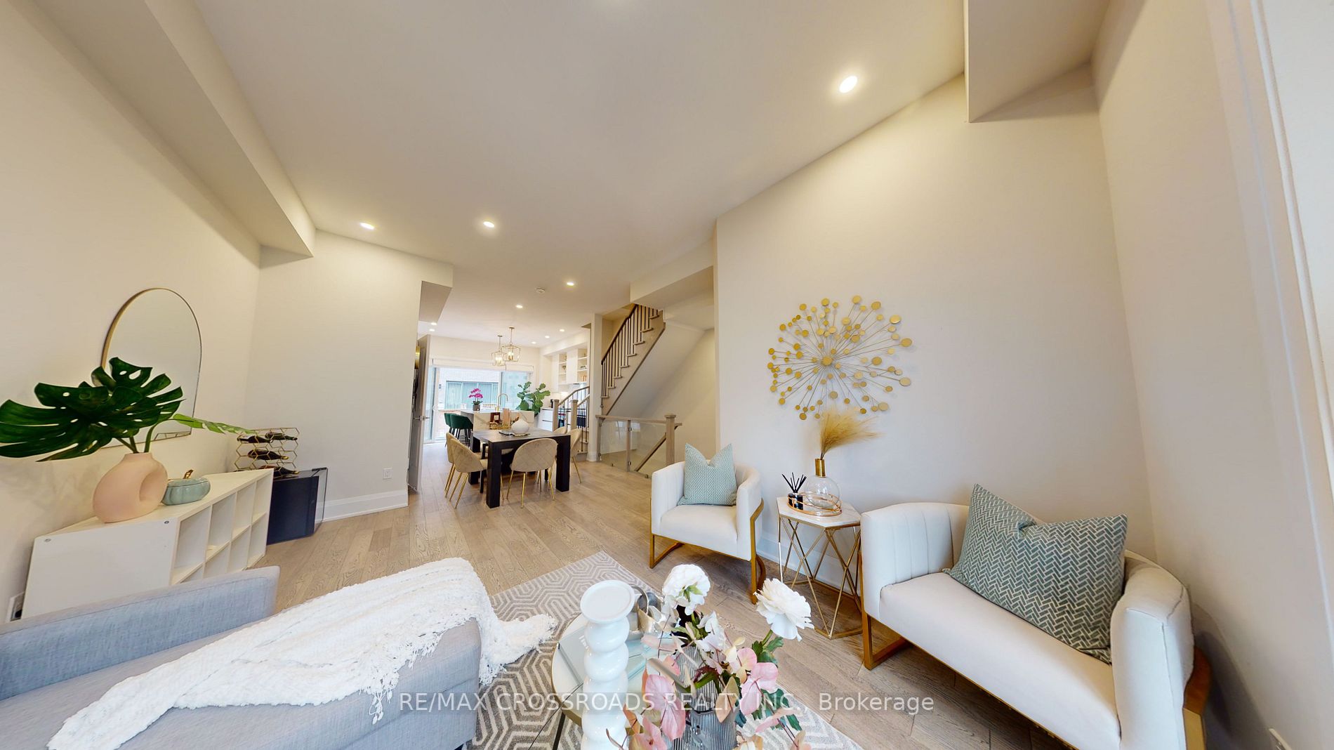 207 Smallwood Circ