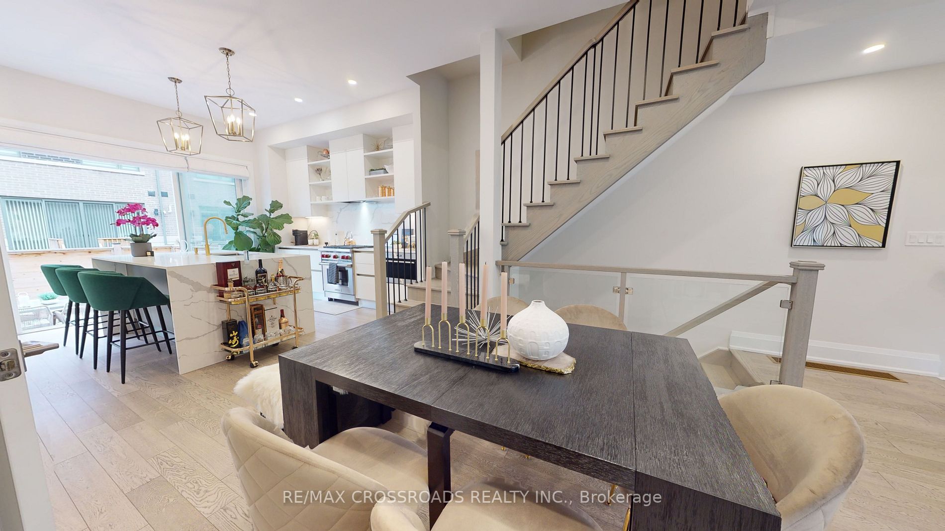 207 Smallwood Circ