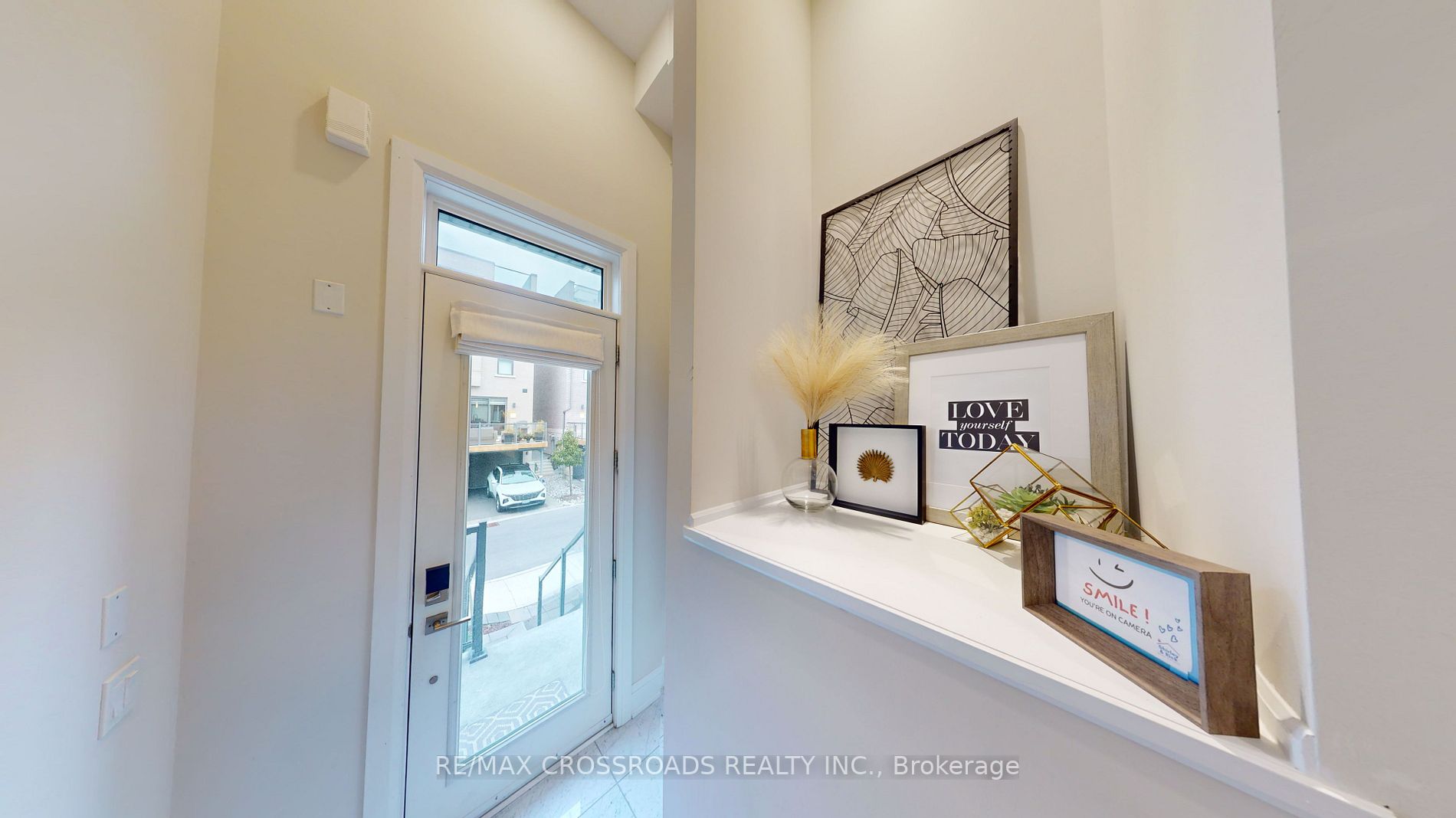 207 Smallwood Circ