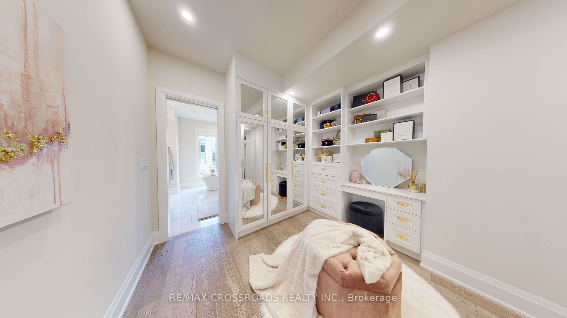 207 Smallwood Circ