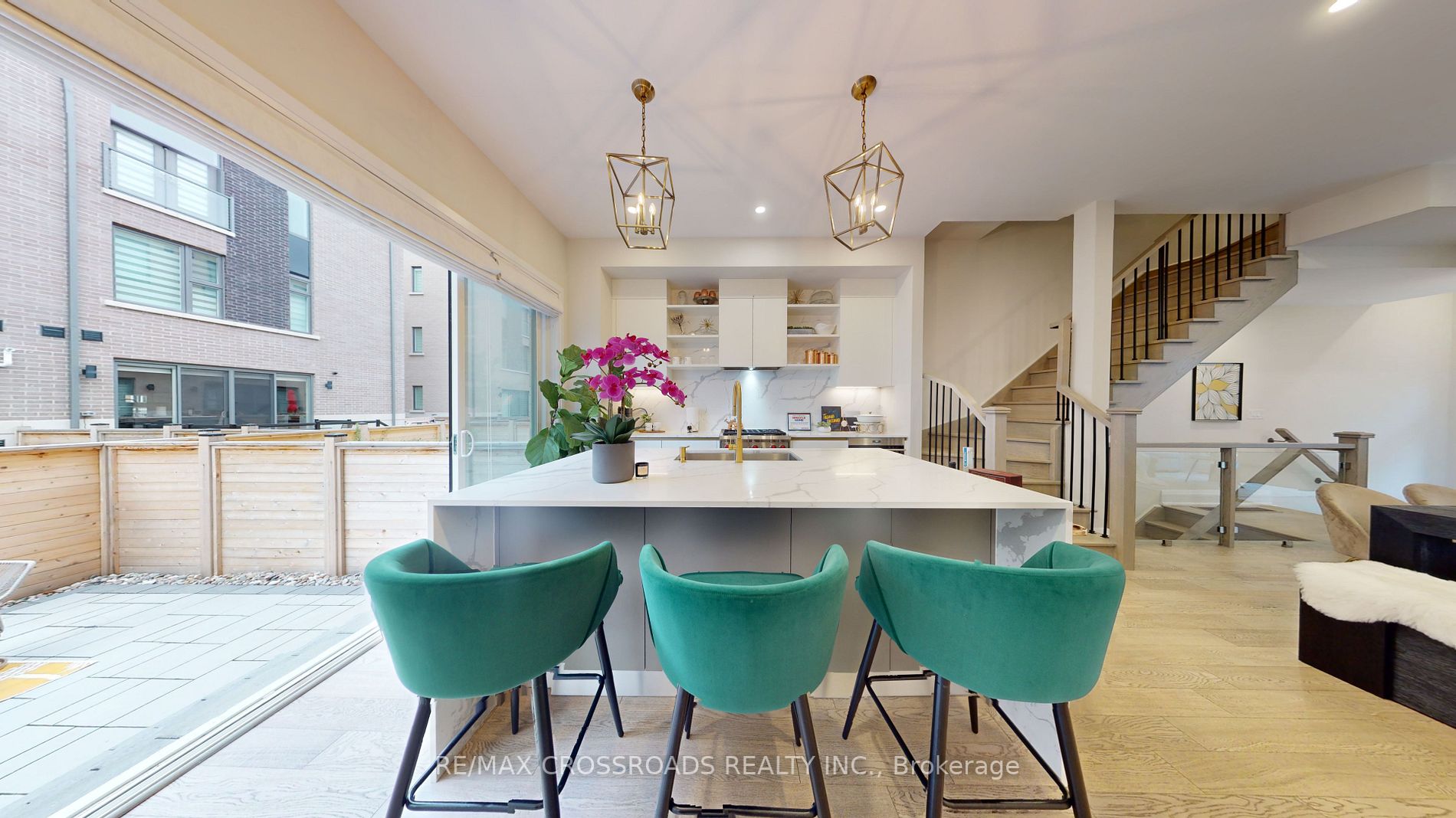 207 Smallwood Circ