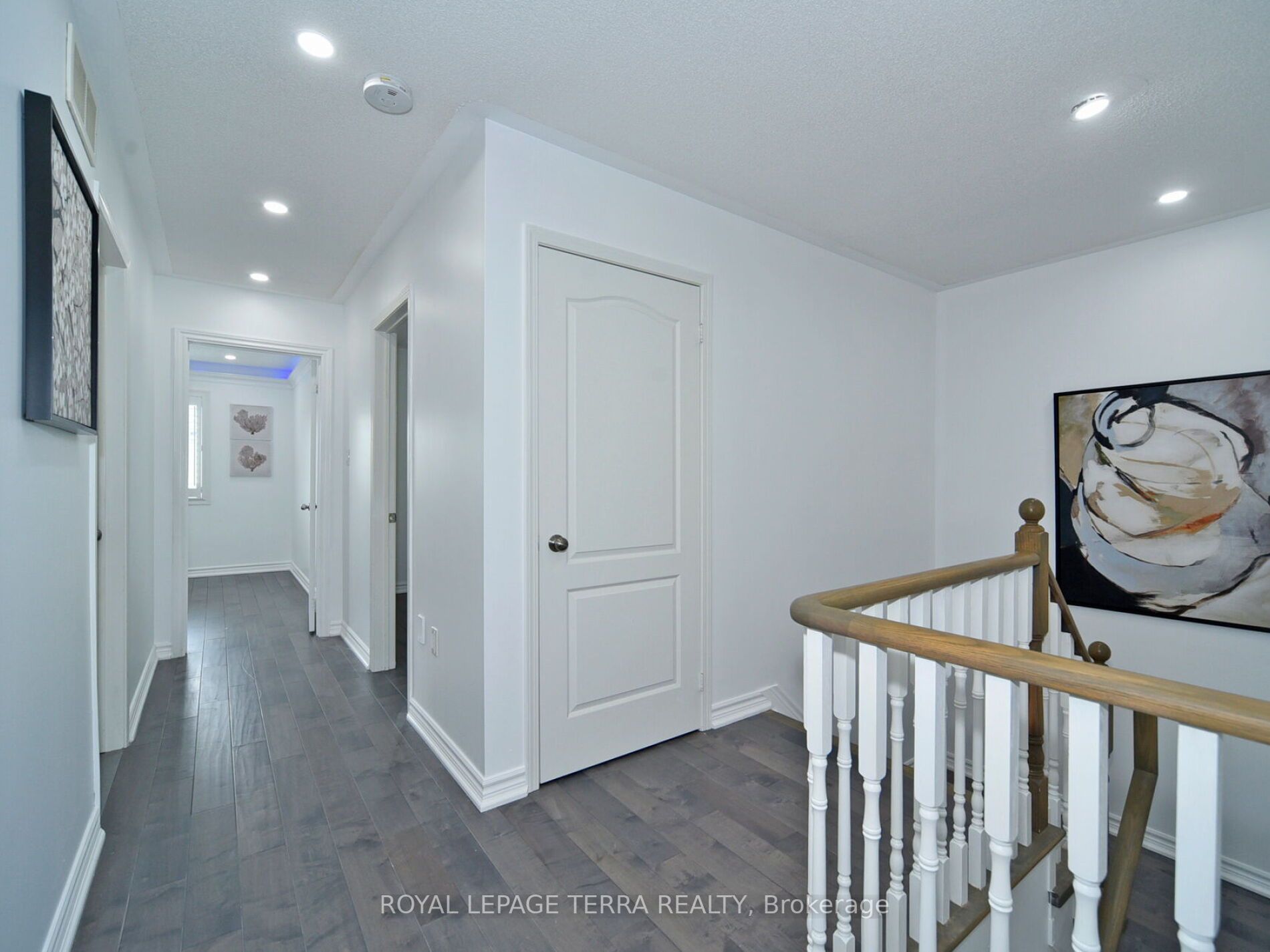17 Richardson Cres