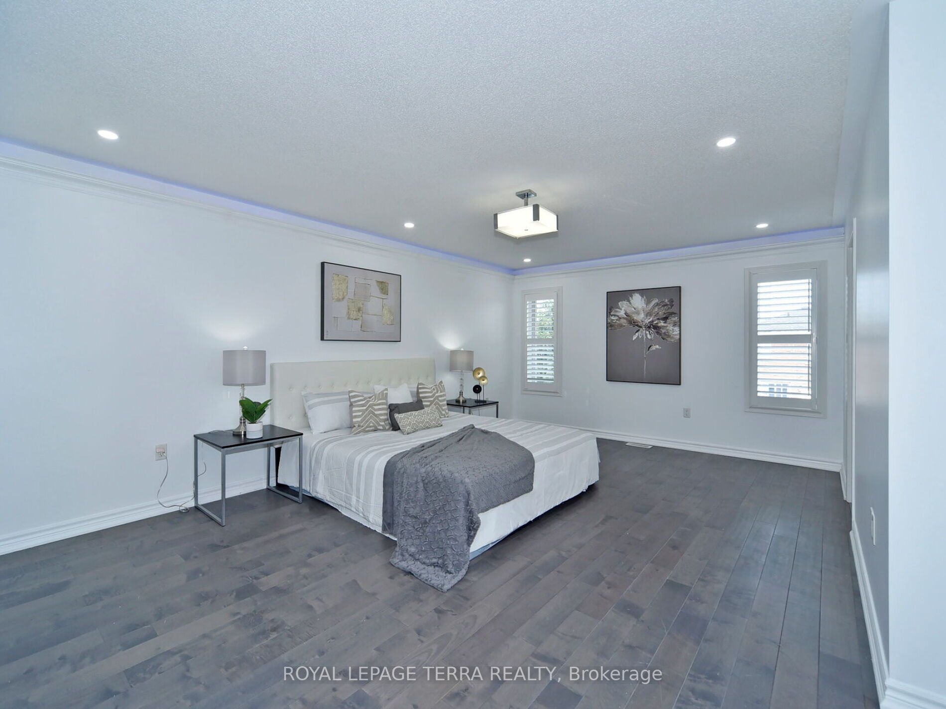 17 Richardson Cres