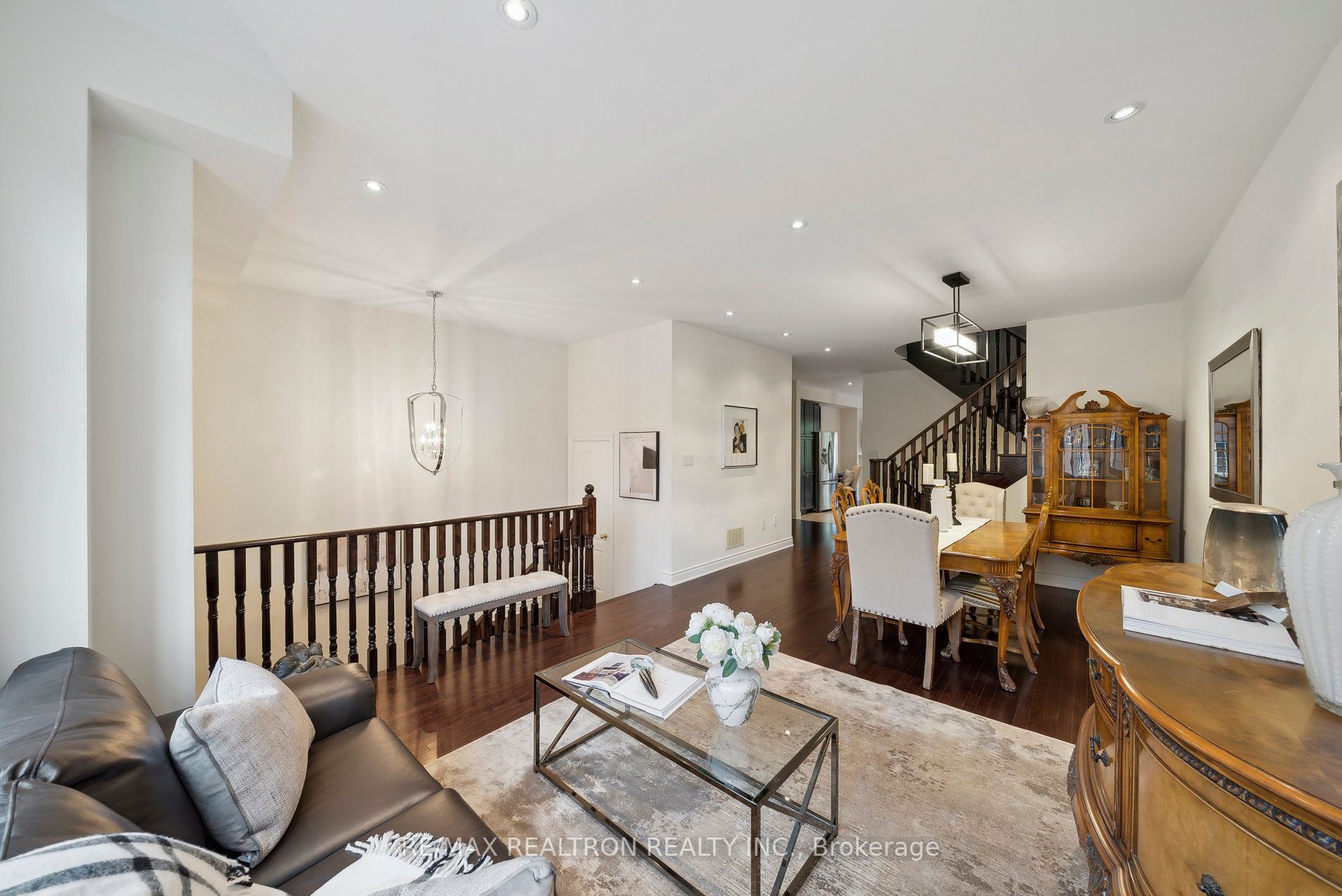 8777 Dufferin Street, #45