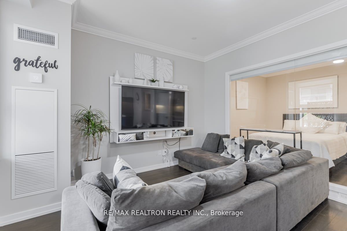271 Sea Ray Ave, #B101