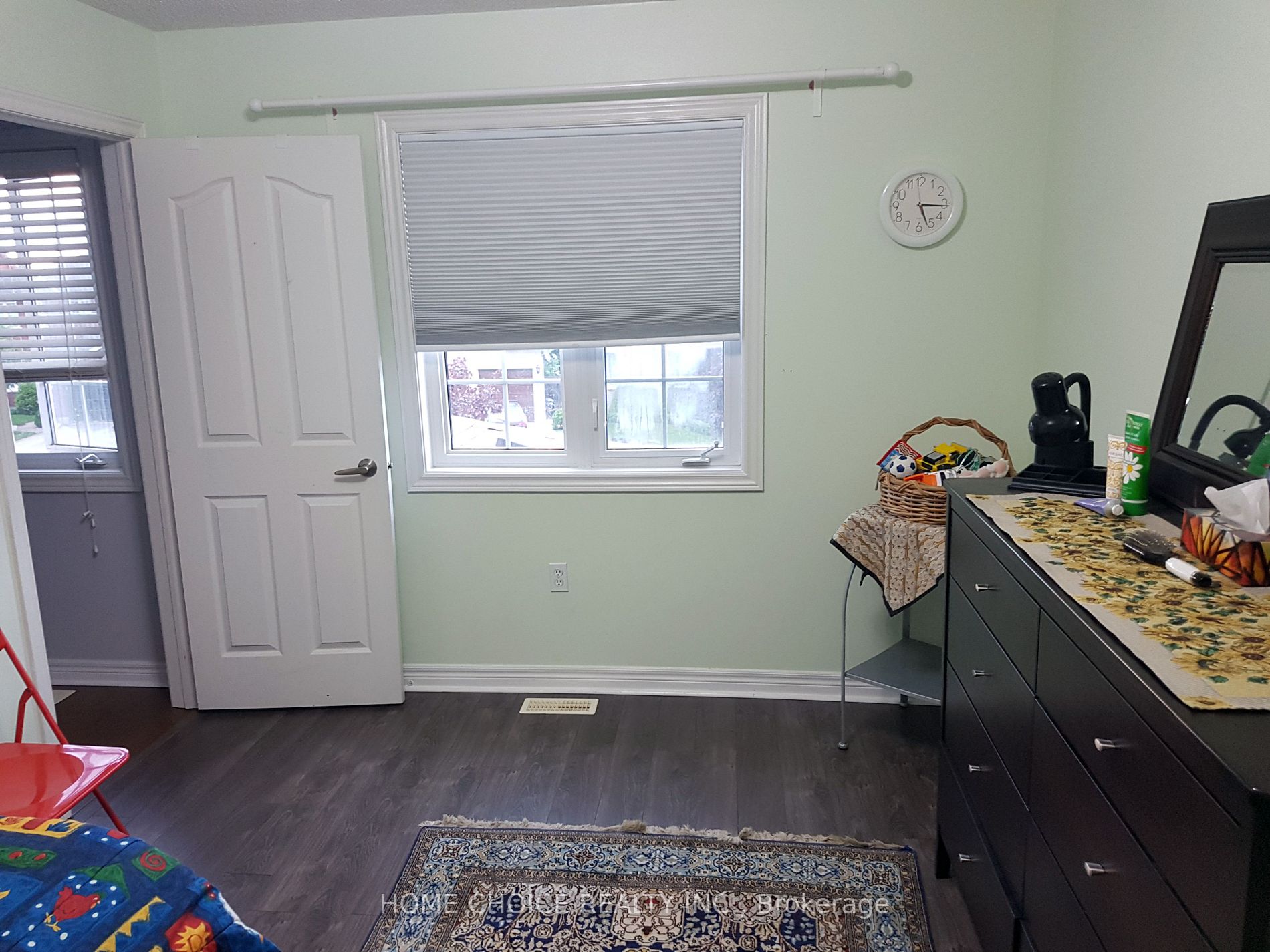 52 Metcalfe Dr
