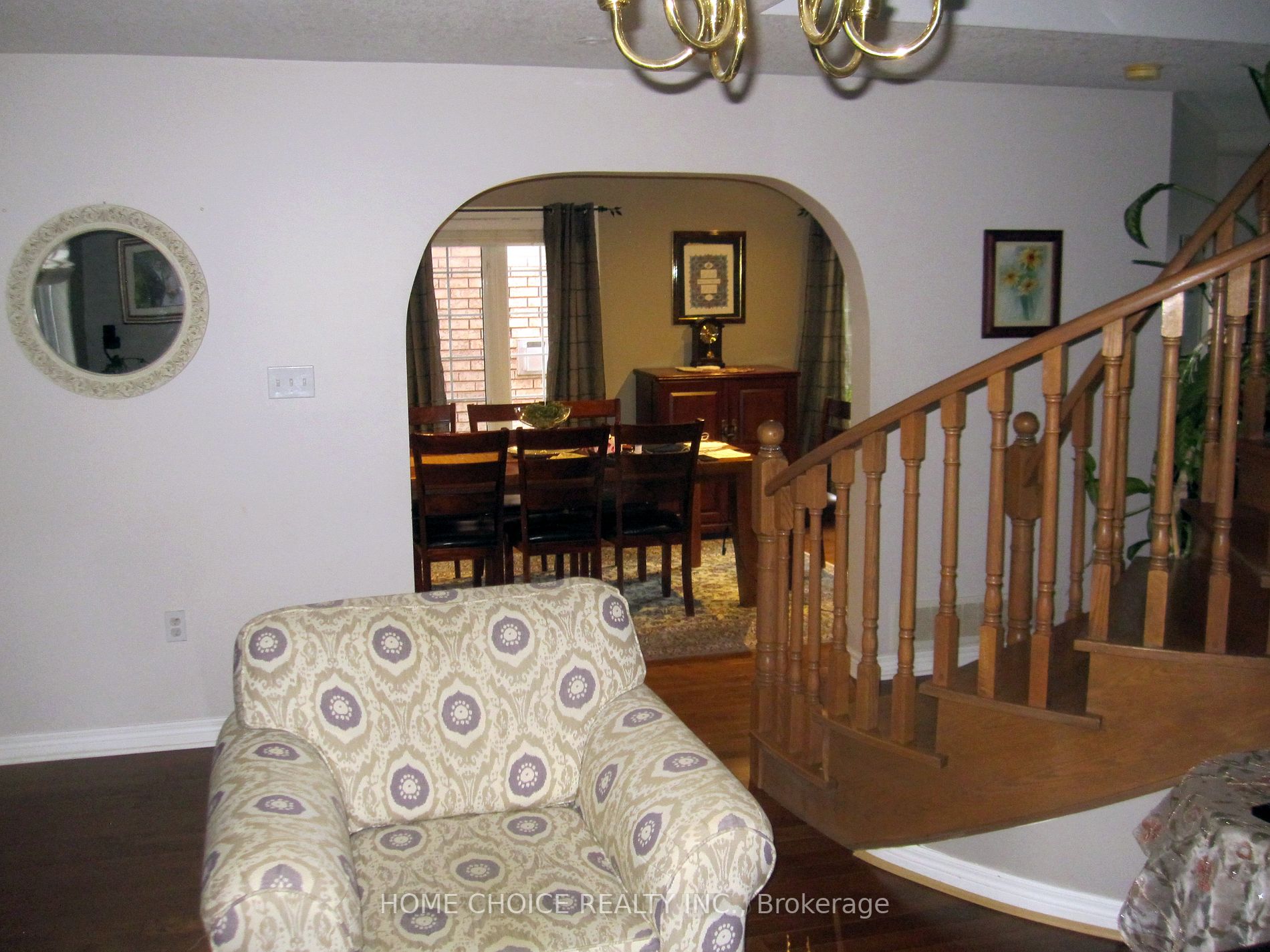52 Metcalfe Dr