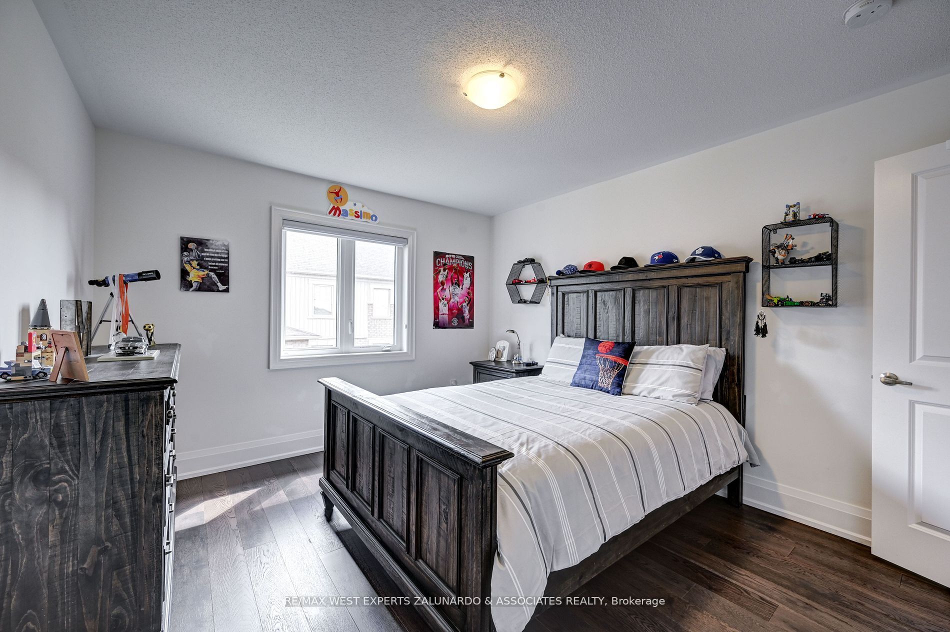 9 Jenkins Ave