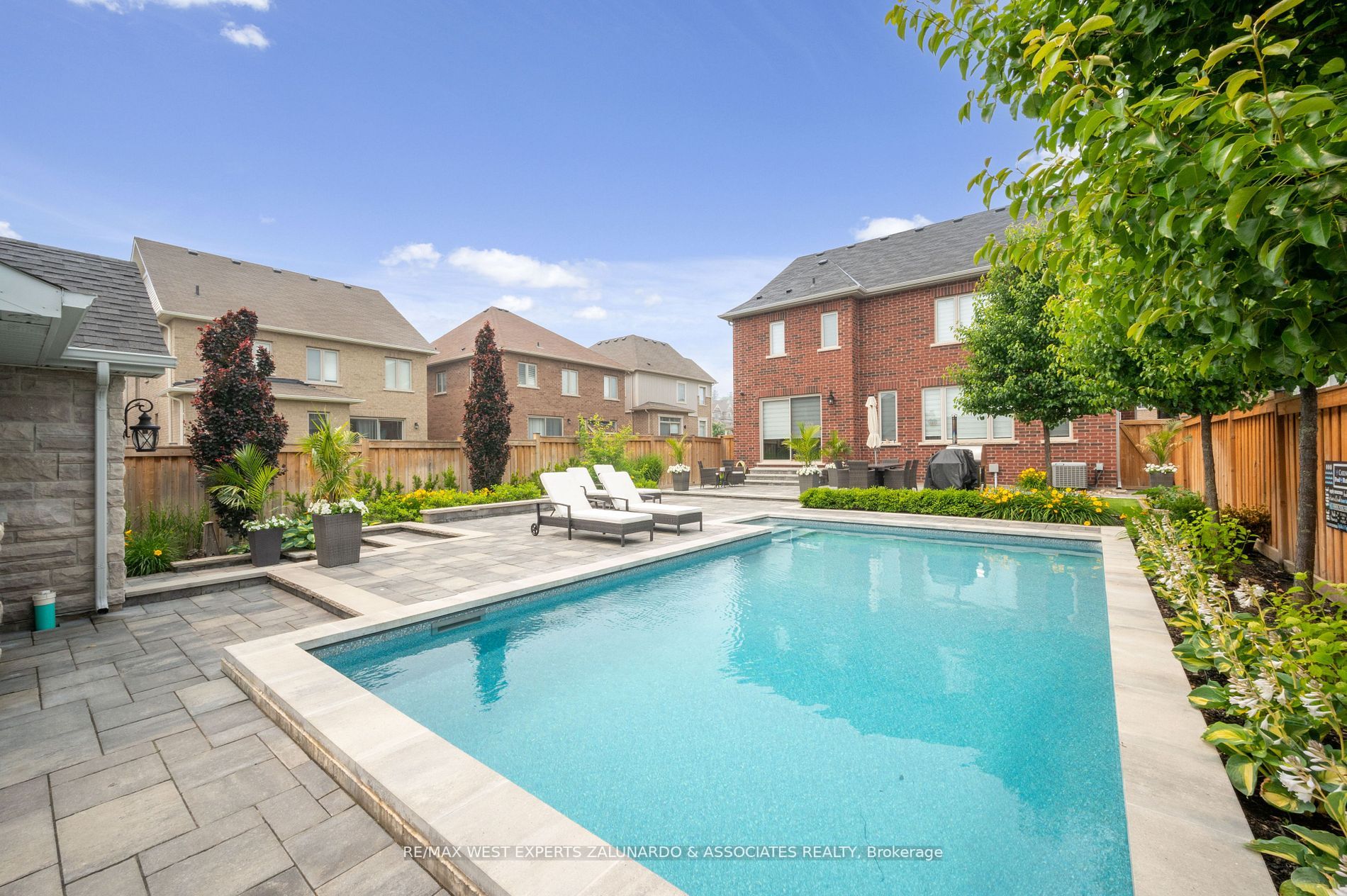 9 Jenkins Ave