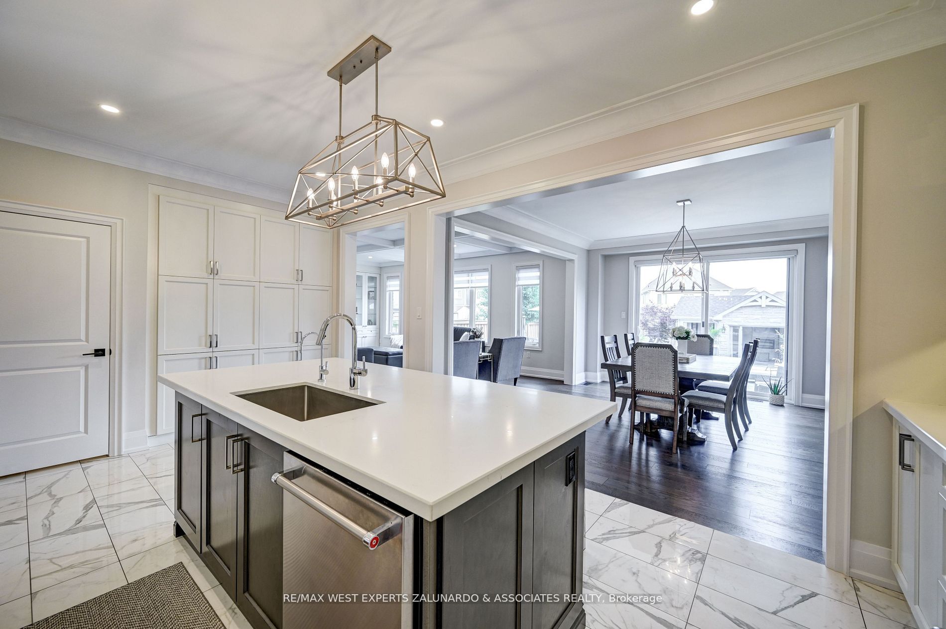 9 Jenkins Ave