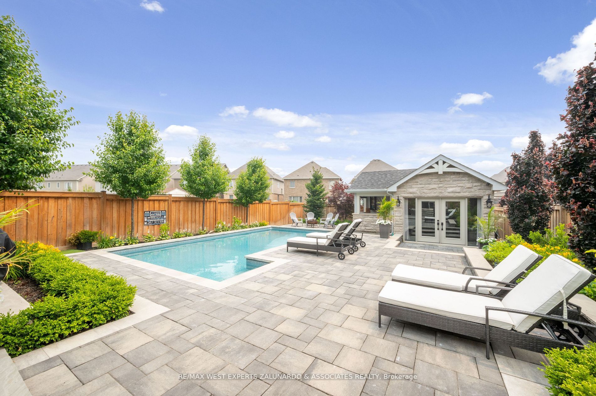 9 Jenkins Ave