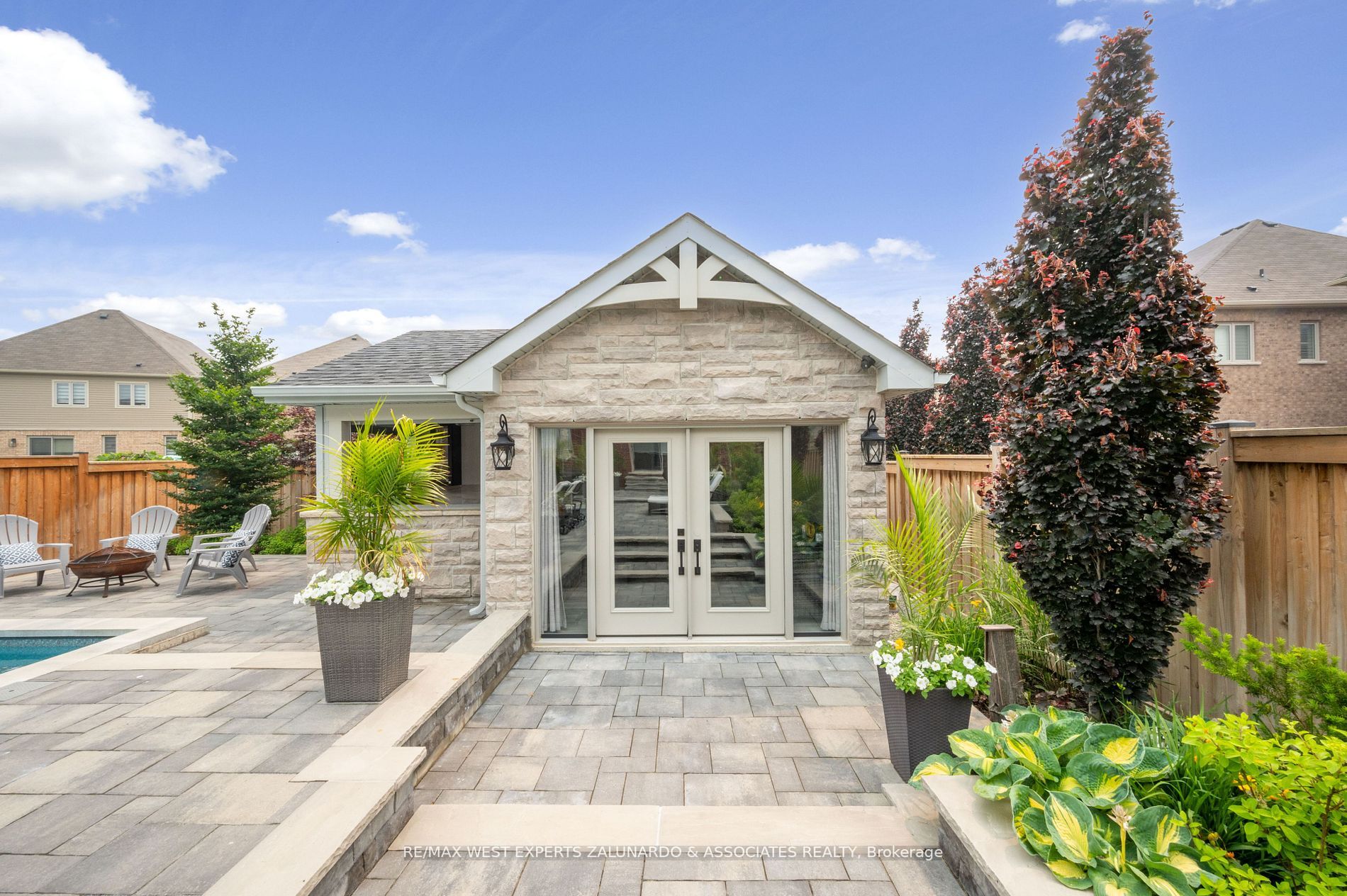 9 Jenkins Ave