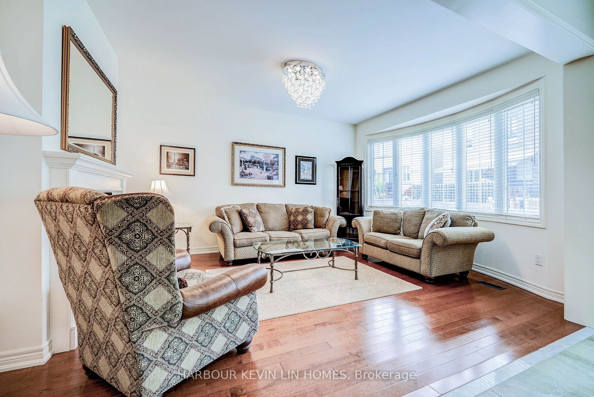 98 Fitzmaurice Dr