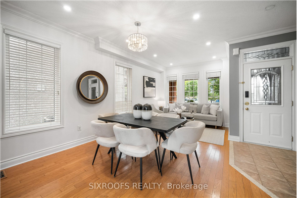 15 Longwood Ave, Richmond Hill