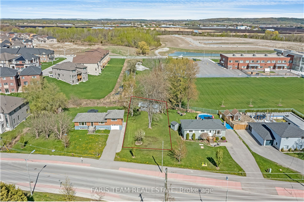 671 Simcoe Rd, Bradford West Gwillimbury