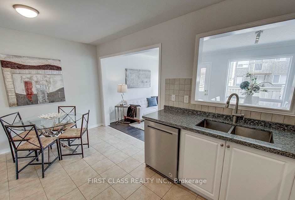 23 Barr Cres